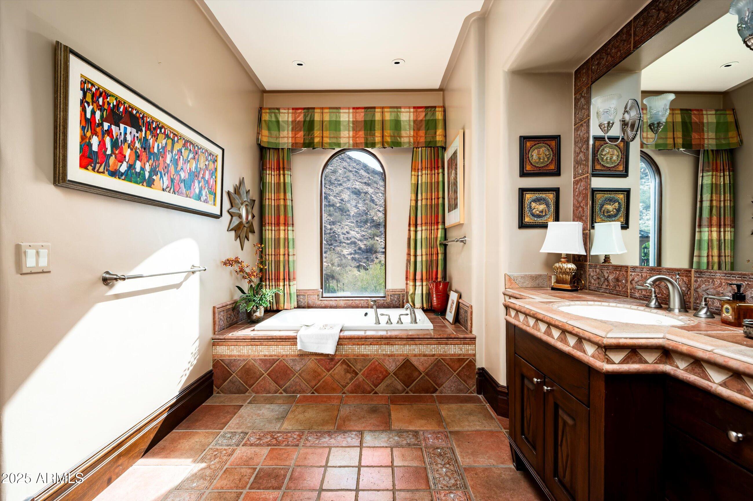 ESTANCIA - Residential