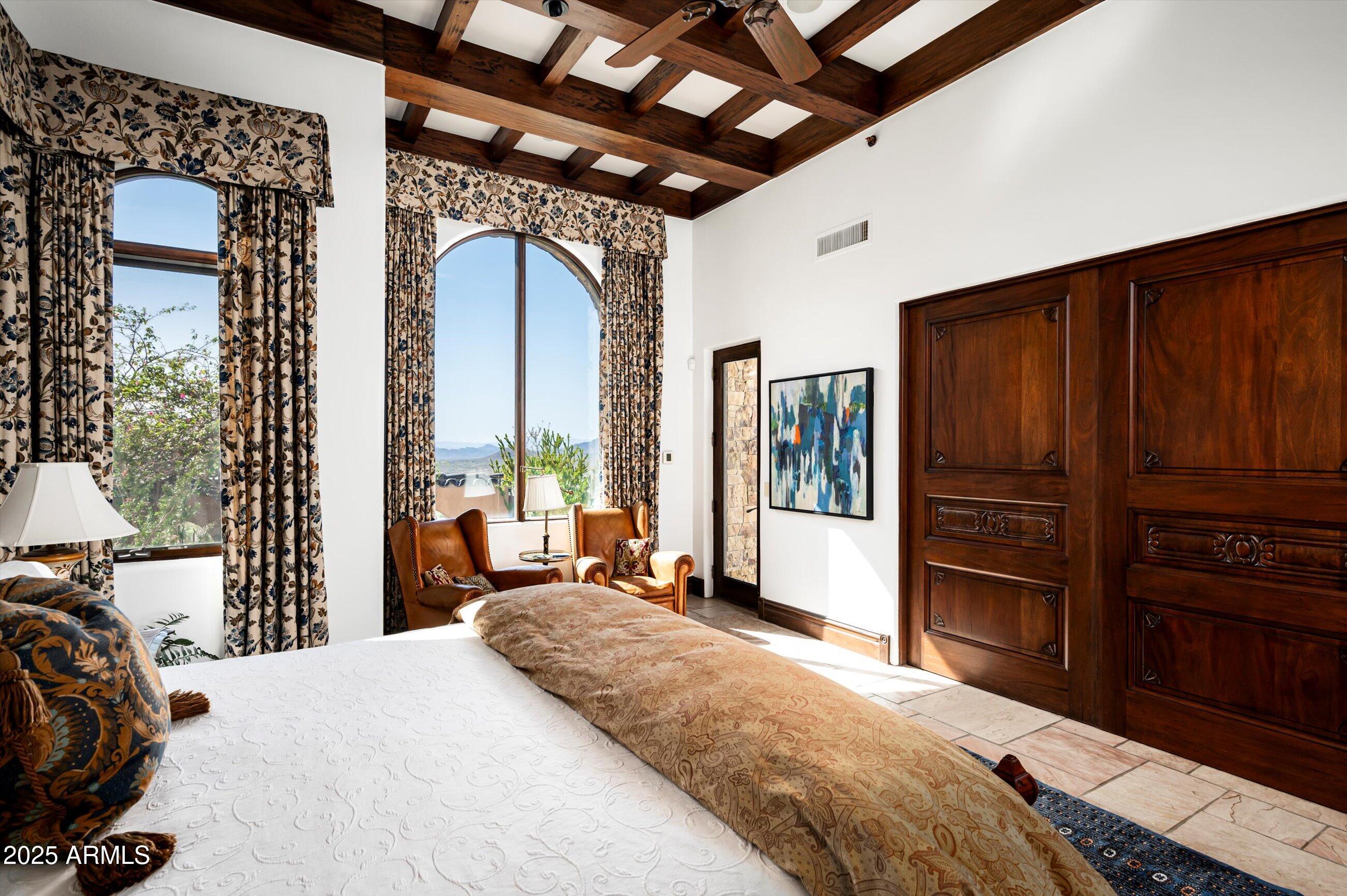 ESTANCIA - Residential