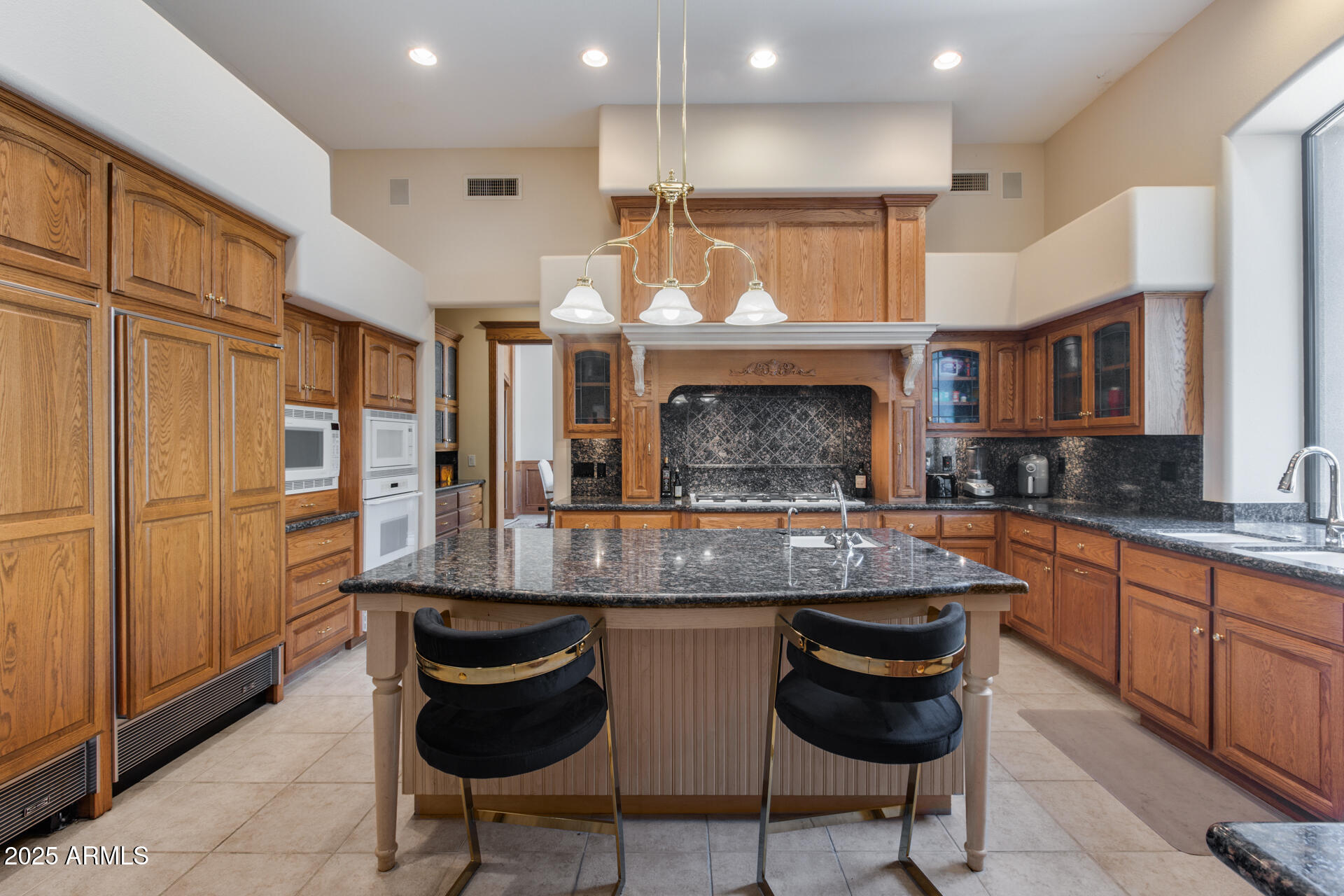 ARROWHEAD MANOR ESTATES - Residential