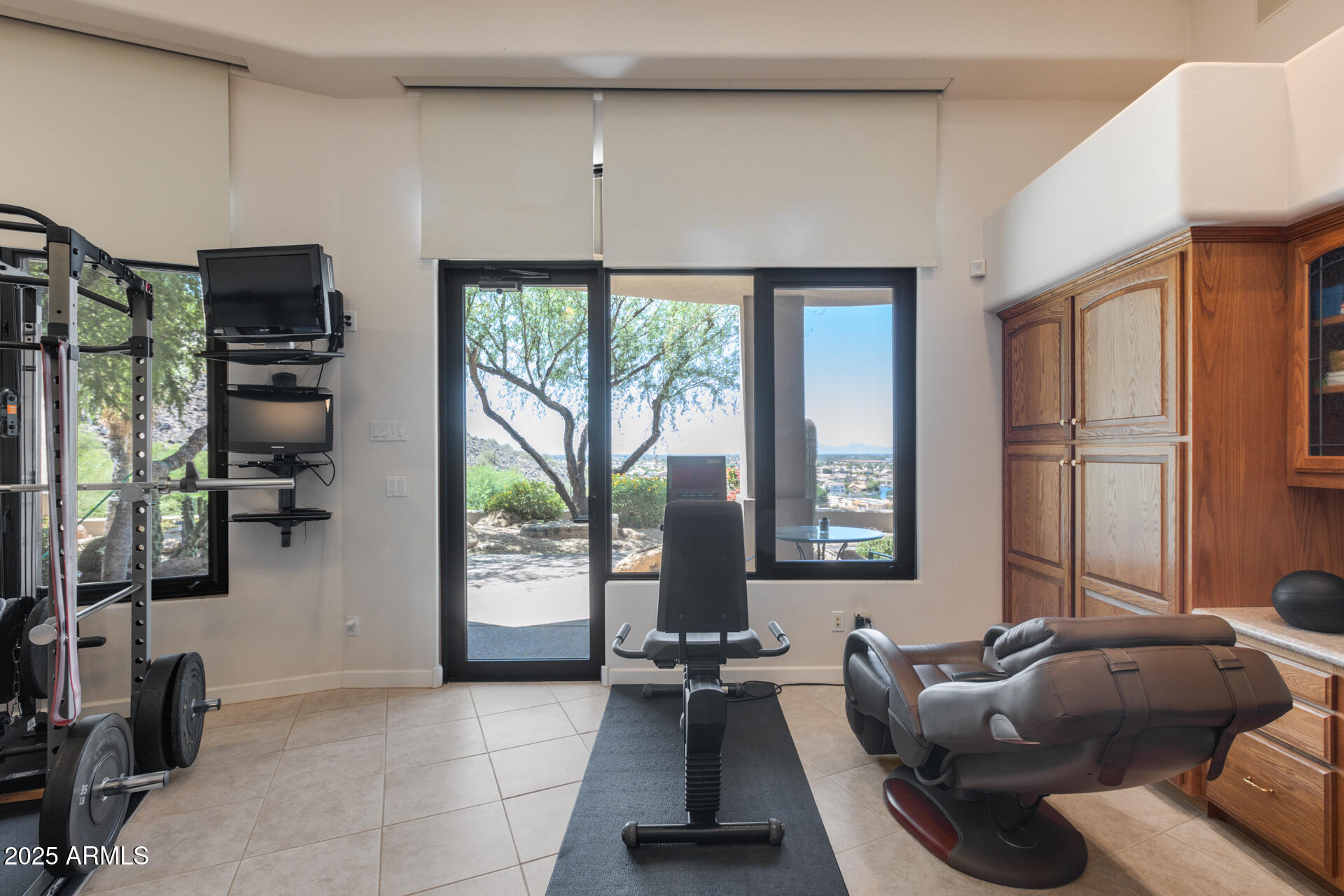 ARROWHEAD MANOR ESTATES - Residential