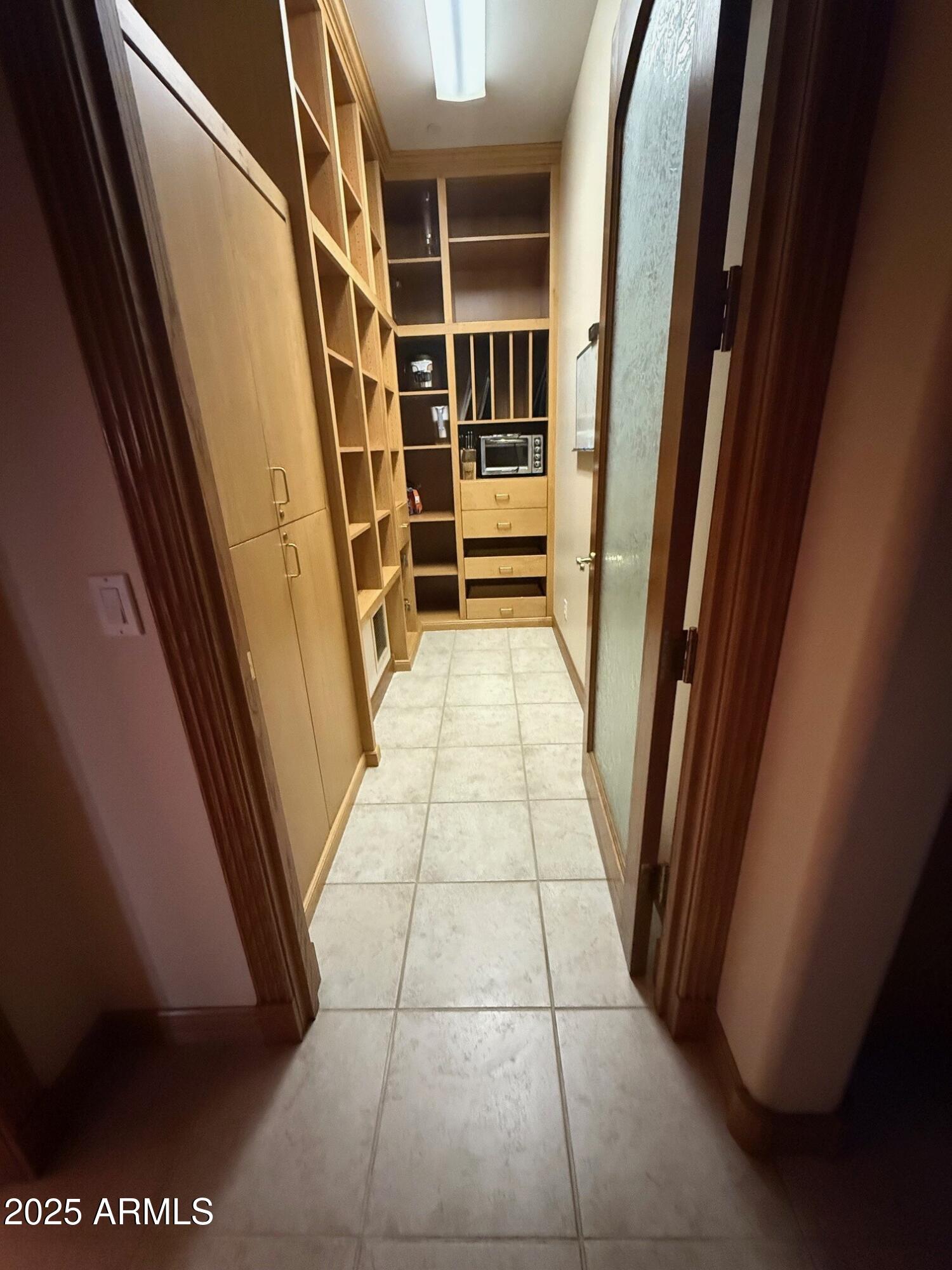 ARROWHEAD MANOR ESTATES - Residential