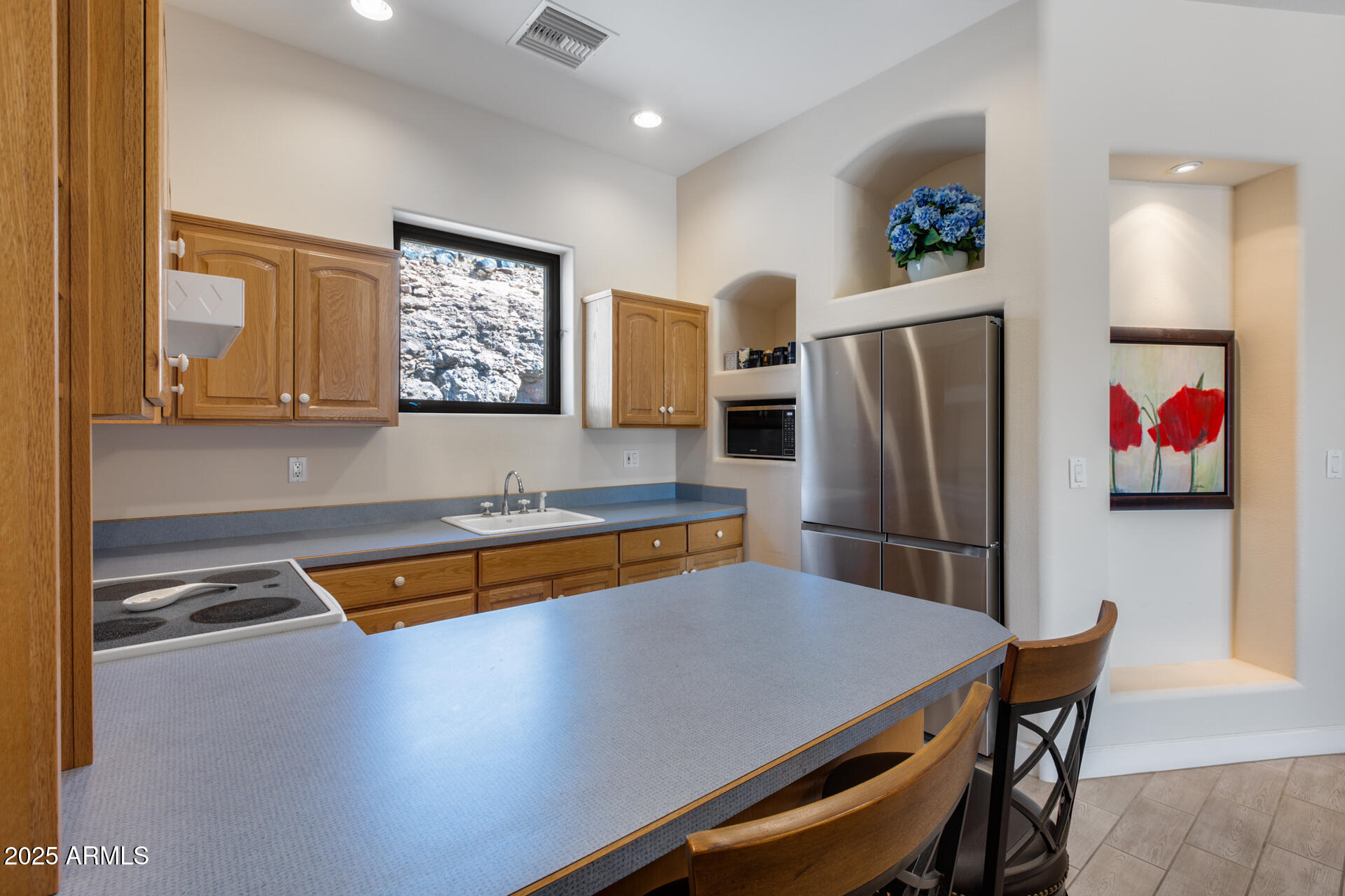 ARROWHEAD MANOR ESTATES - Residential