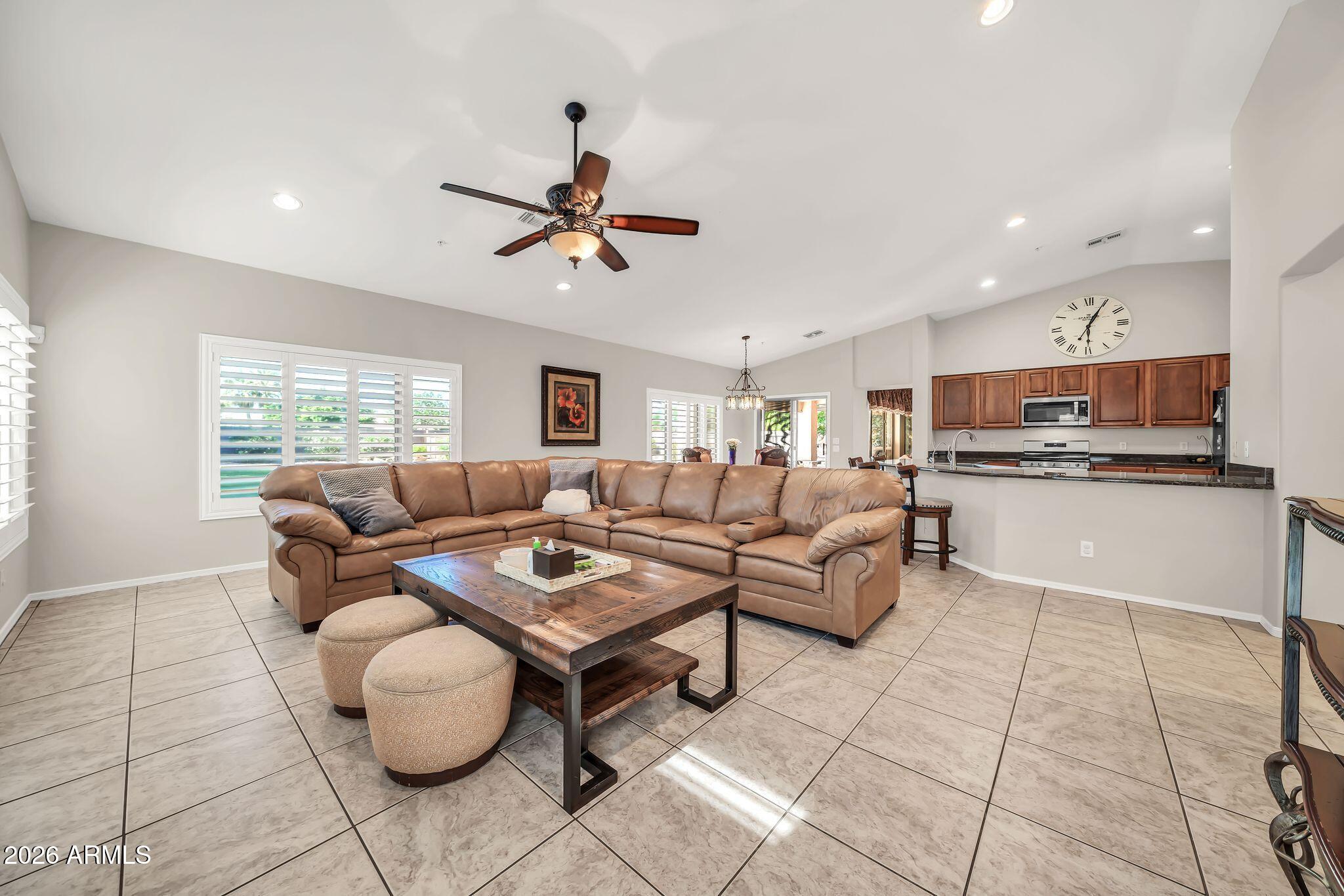 SILVER CREST AT TREASURE CANYON REPLAT - Residential
