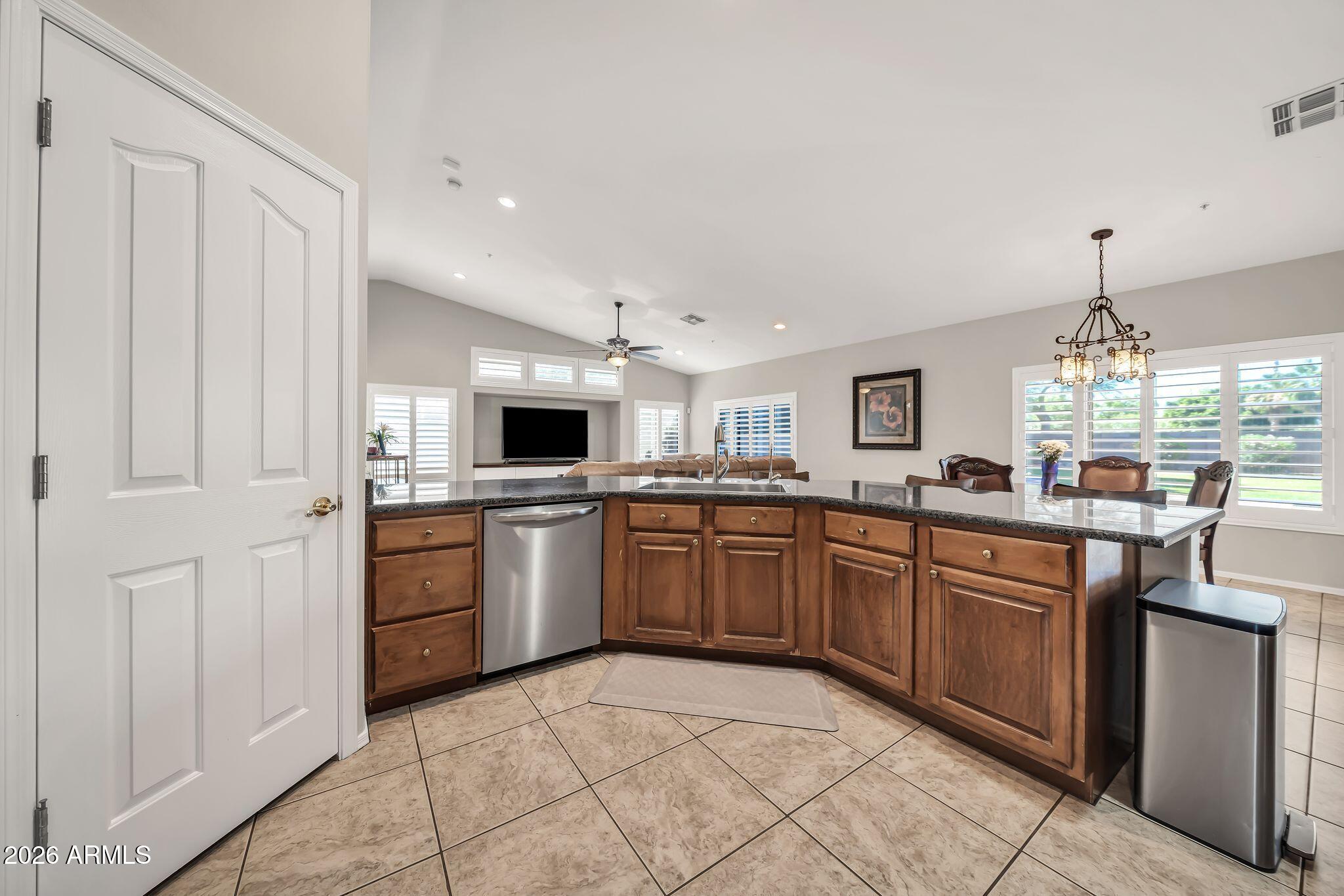 SILVER CREST AT TREASURE CANYON REPLAT - Residential