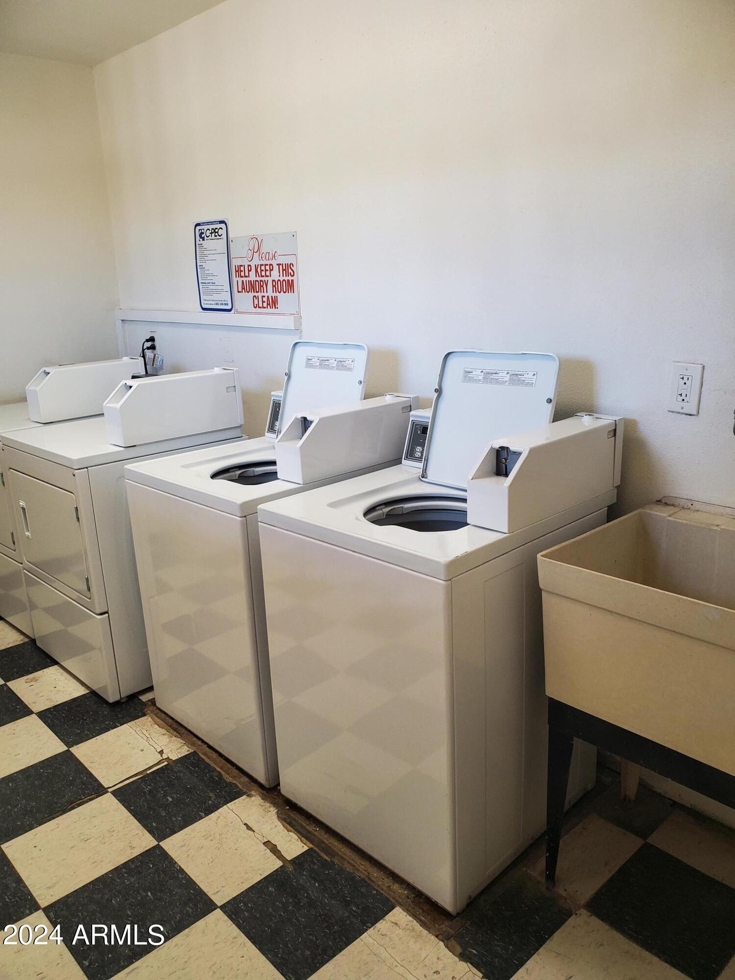 CONSOLIDATED COOPERATIVES OF SCOTTSDALE EAST - Residential