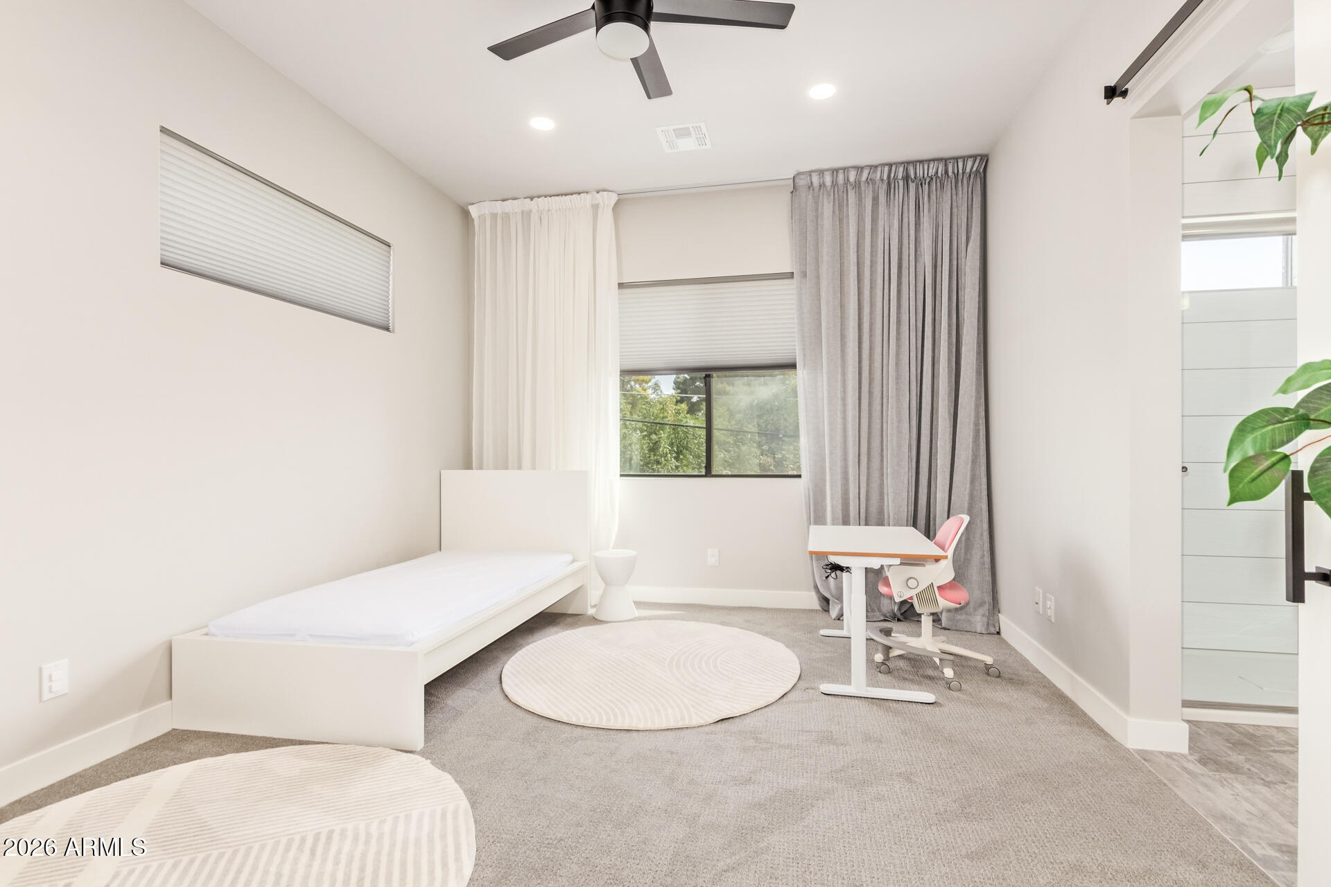 OSBORN COMMONS - Residential Lease