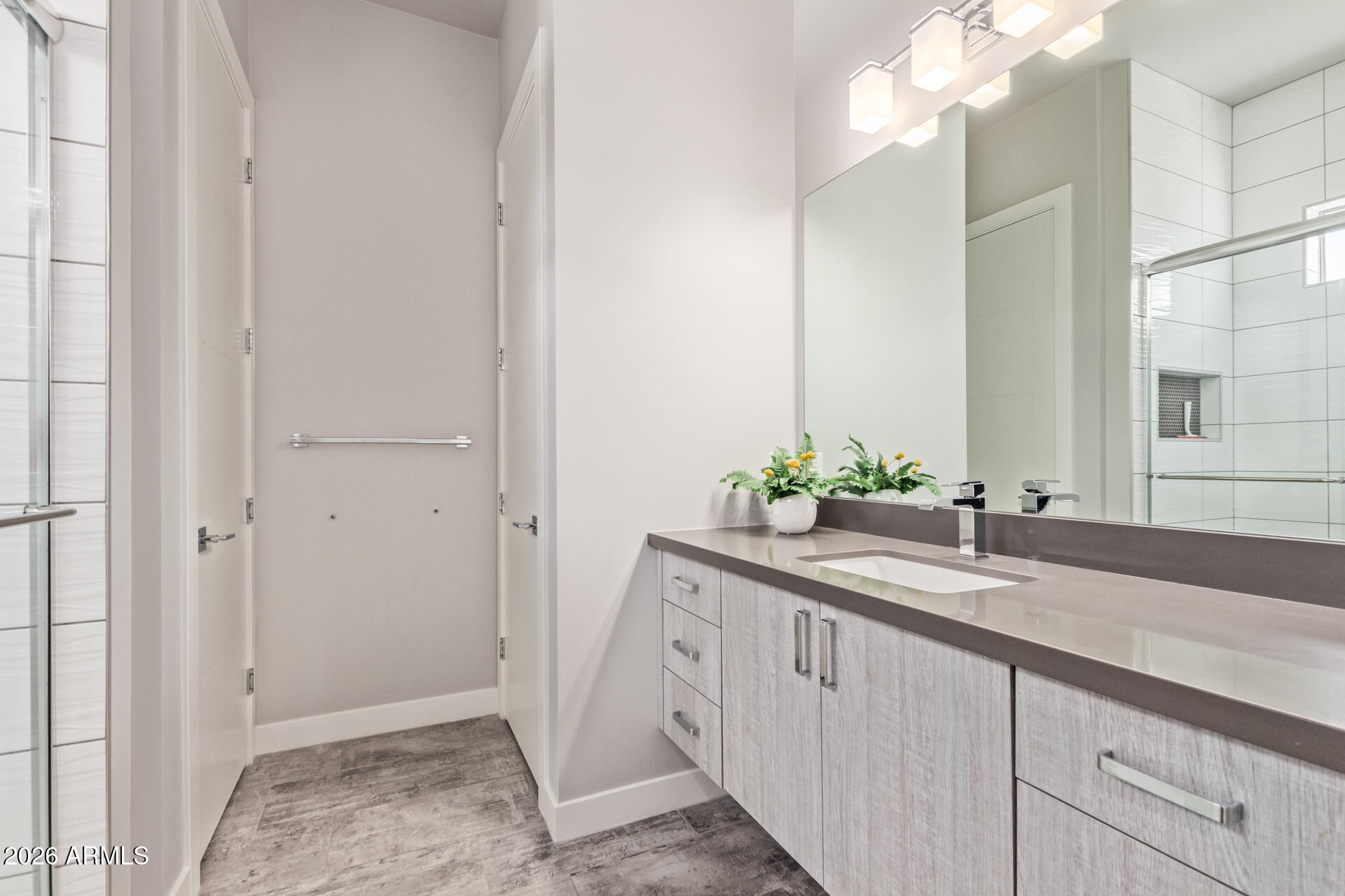 OSBORN COMMONS - Residential Lease