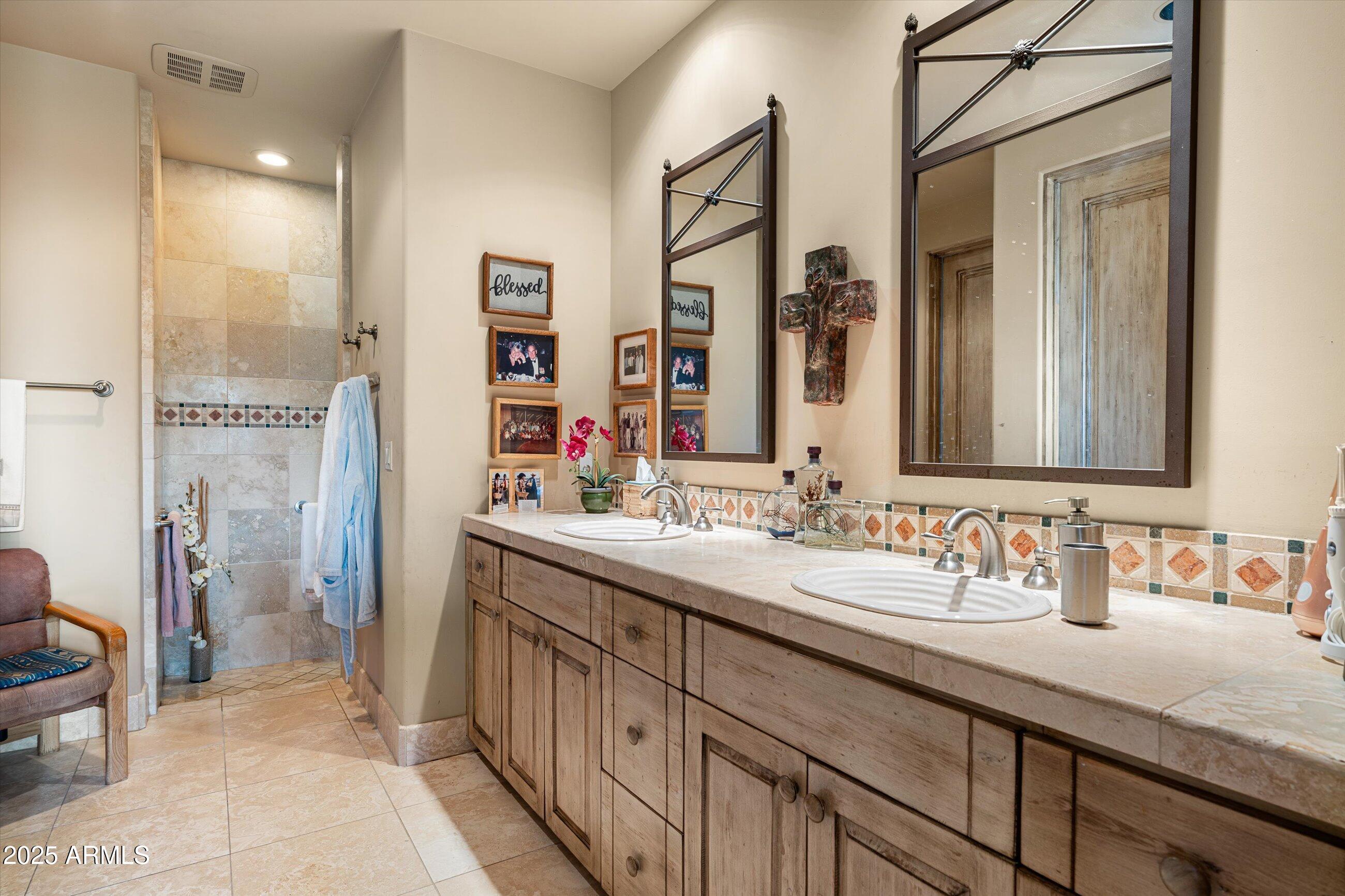 Carefree Ranch - Residential