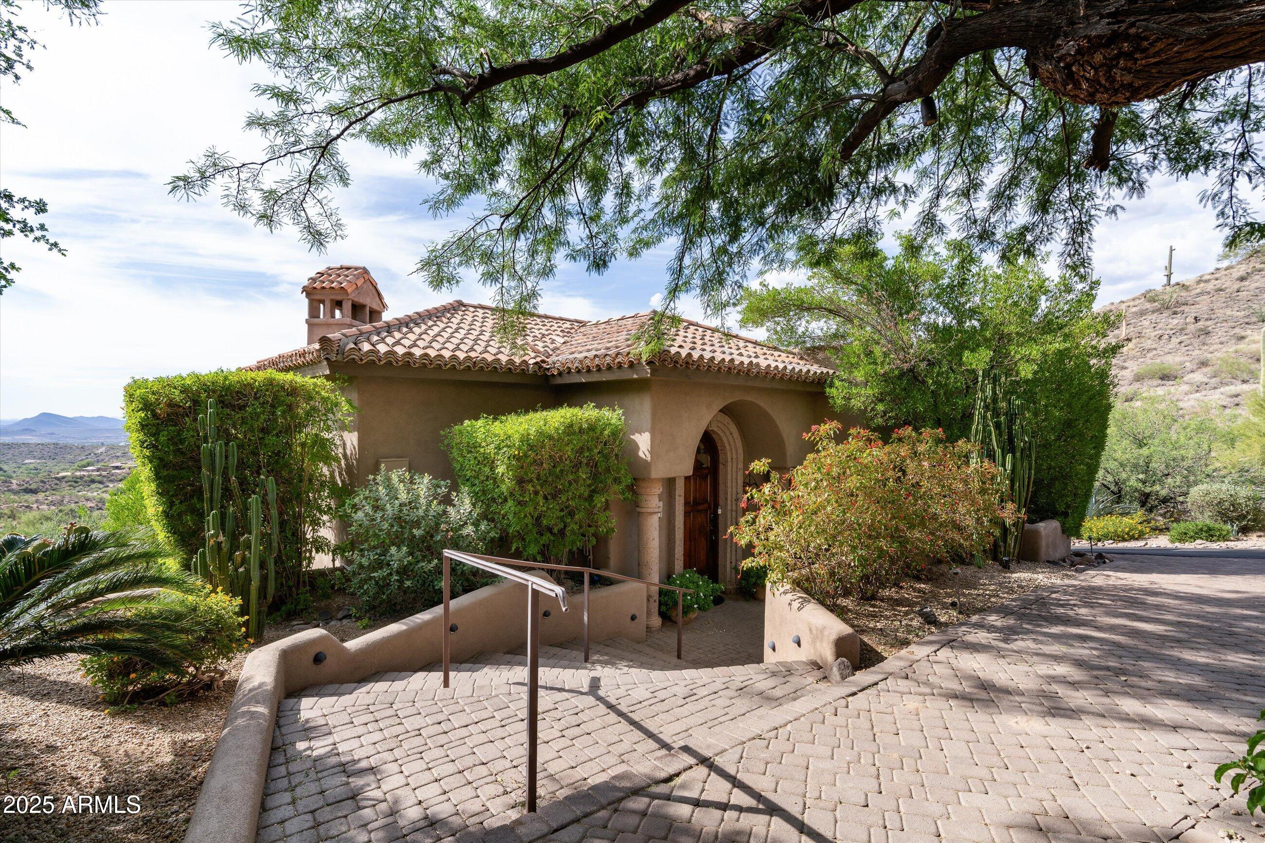 Carefree Ranch - Residential