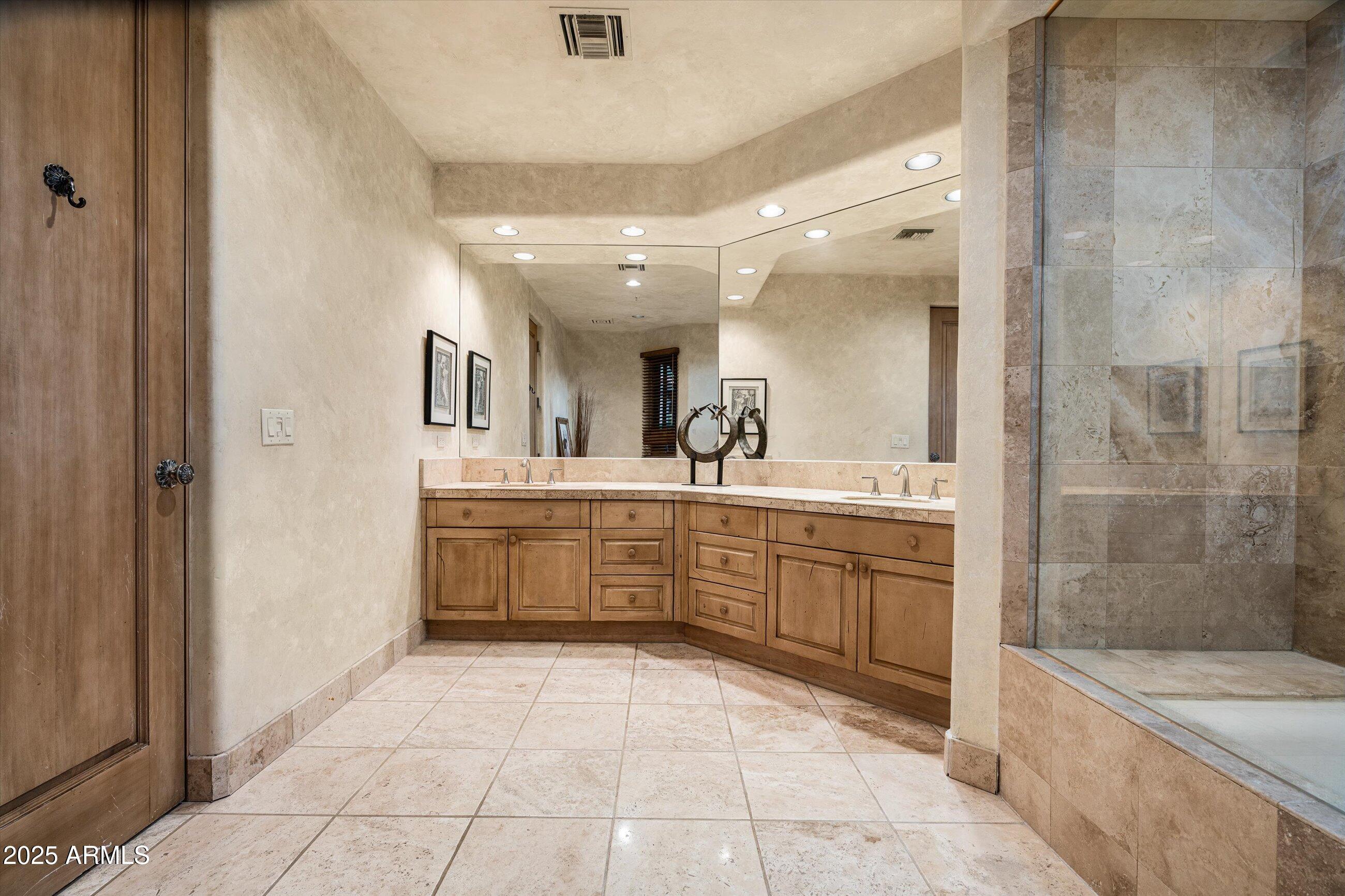 Carefree Ranch - Residential