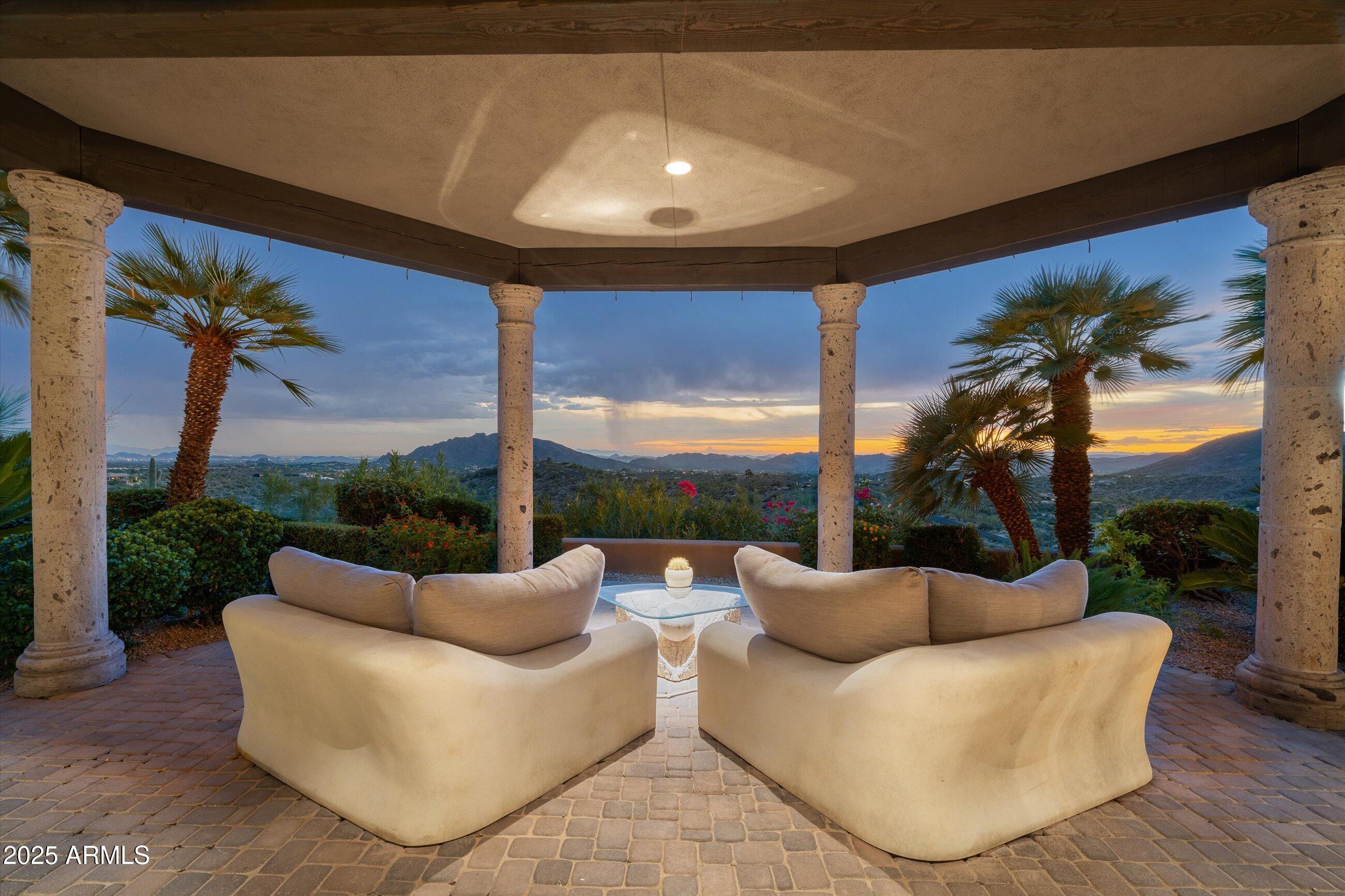 Carefree Ranch - Residential