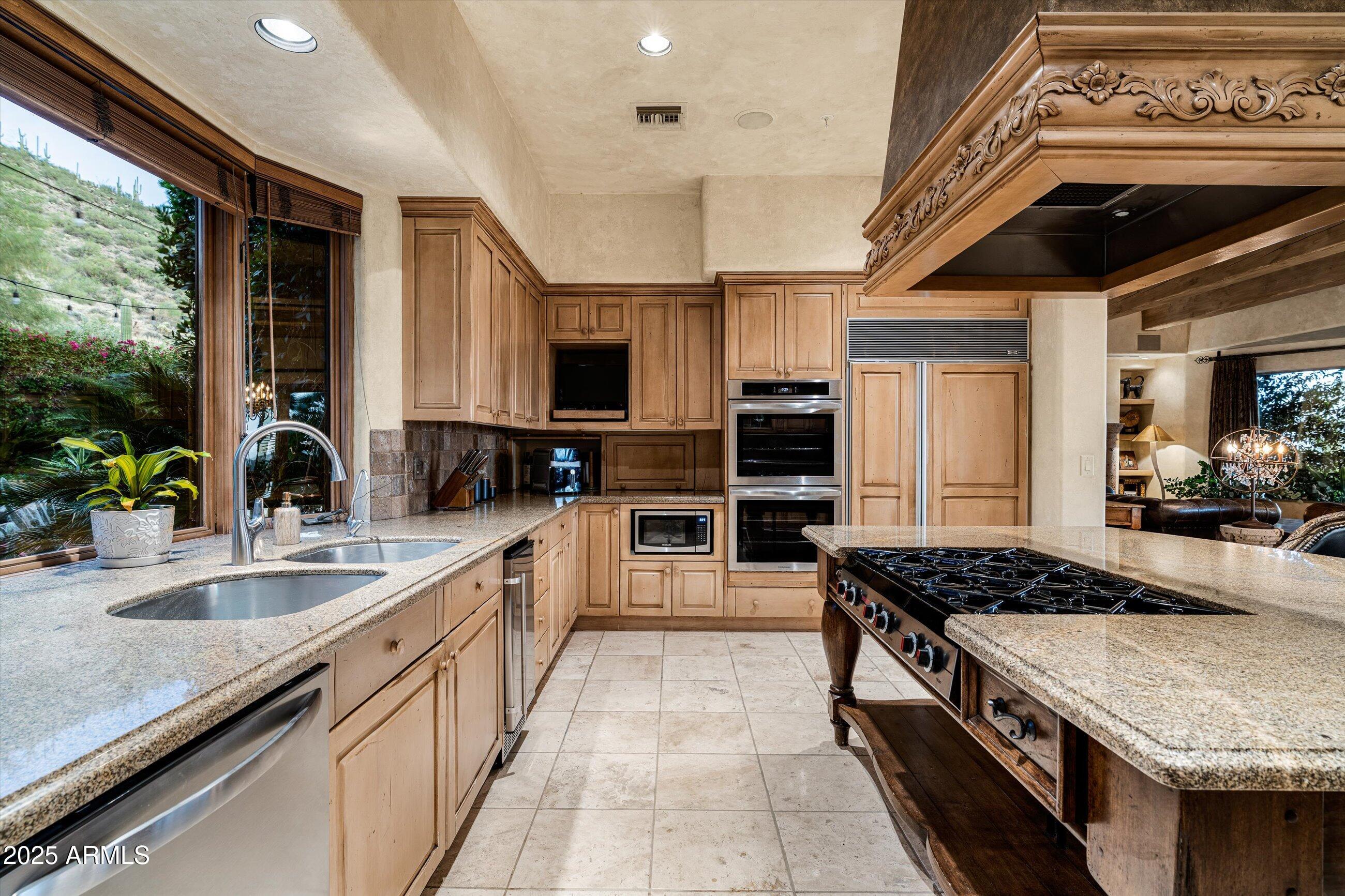 Carefree Ranch - Residential