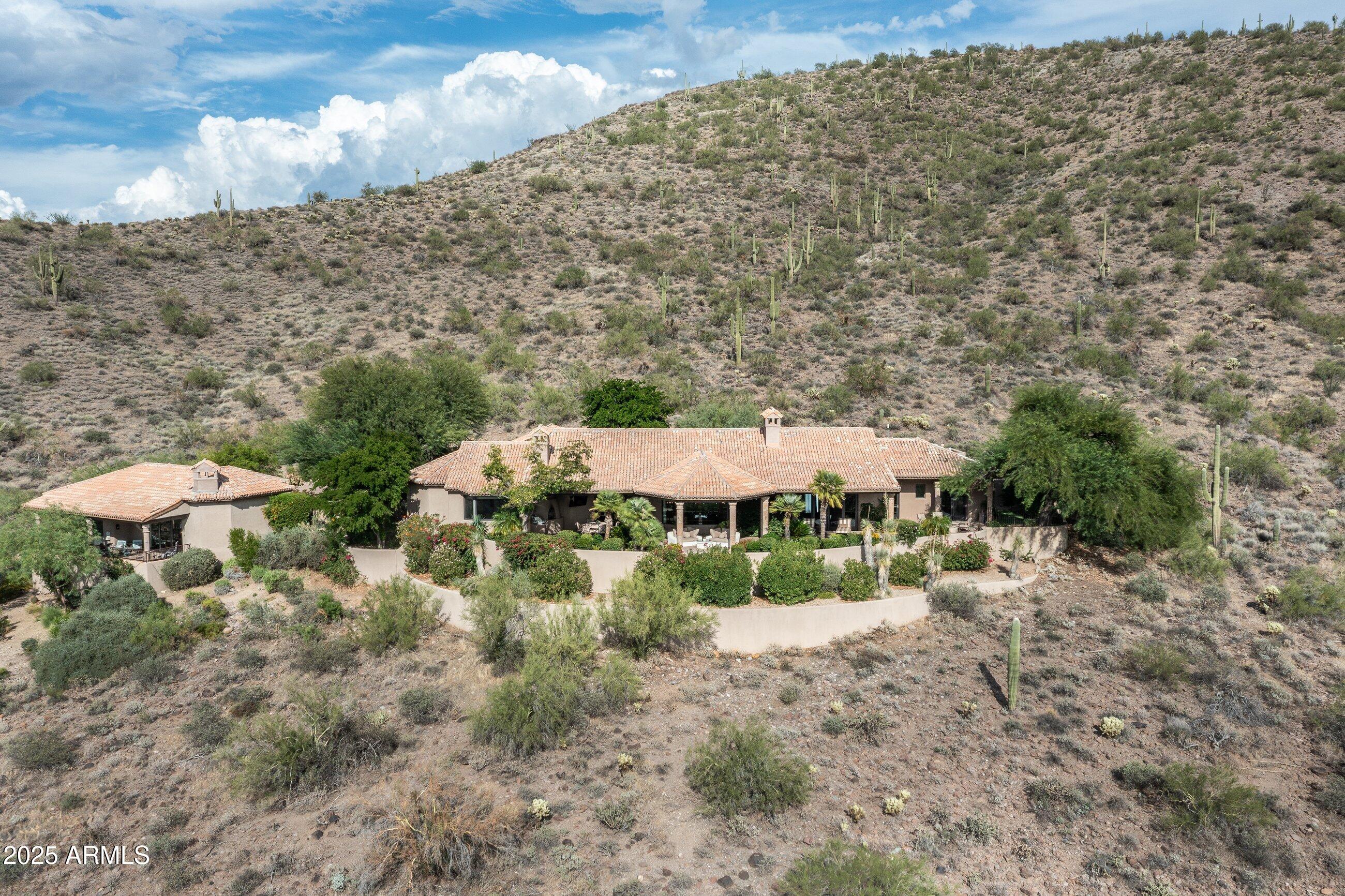 Carefree Ranch - Residential