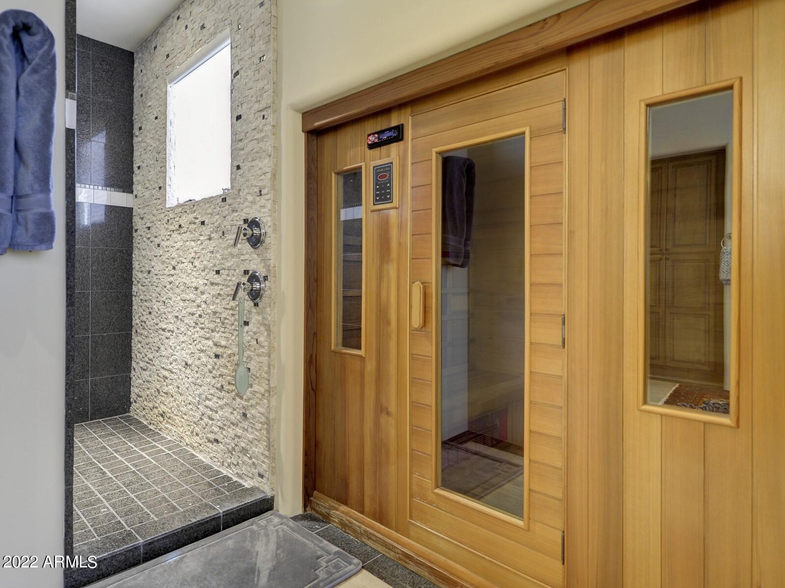 BOULDER CREST AT TROON NORTH UNIT 1 - Residential