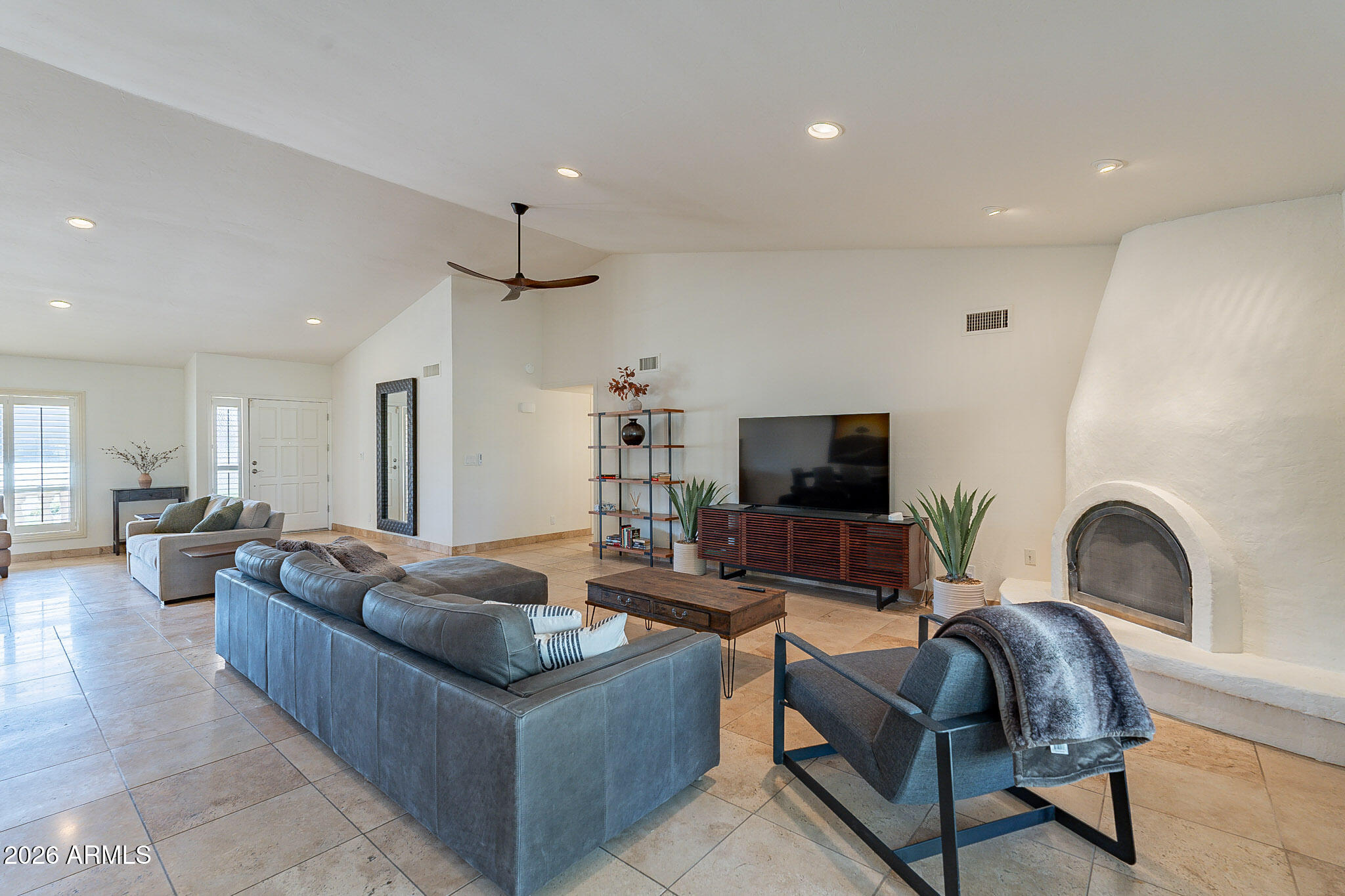 PARADISE VALLEY FOOTHILLS - Residential