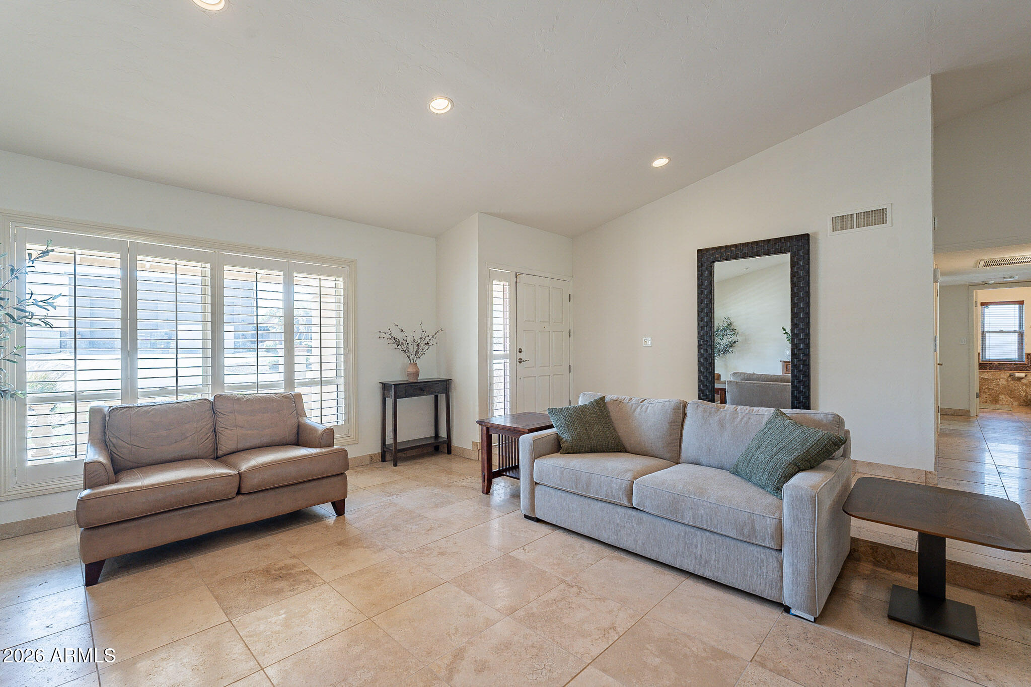 PARADISE VALLEY FOOTHILLS - Residential