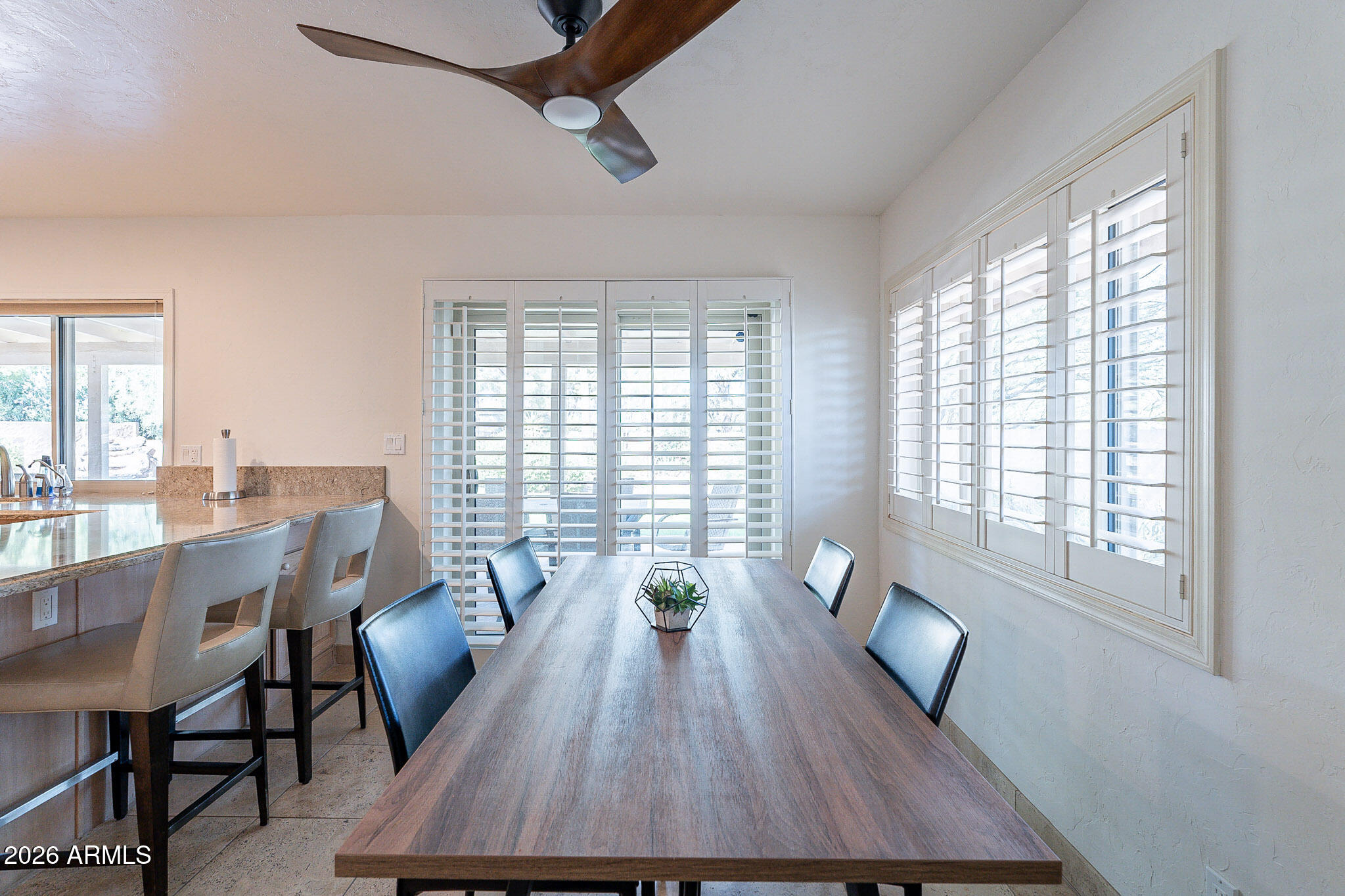 PARADISE VALLEY FOOTHILLS - Residential