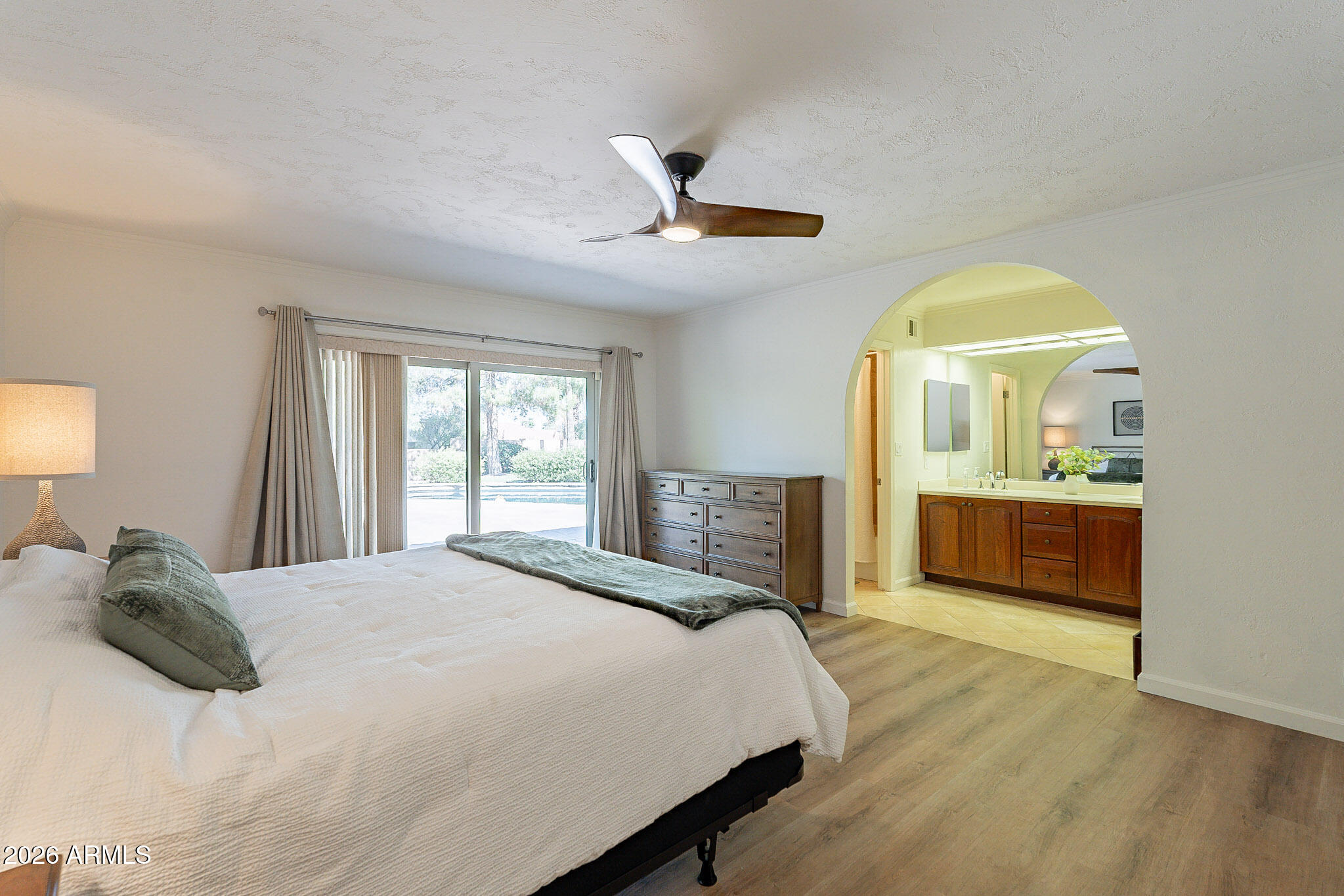 PARADISE VALLEY FOOTHILLS - Residential