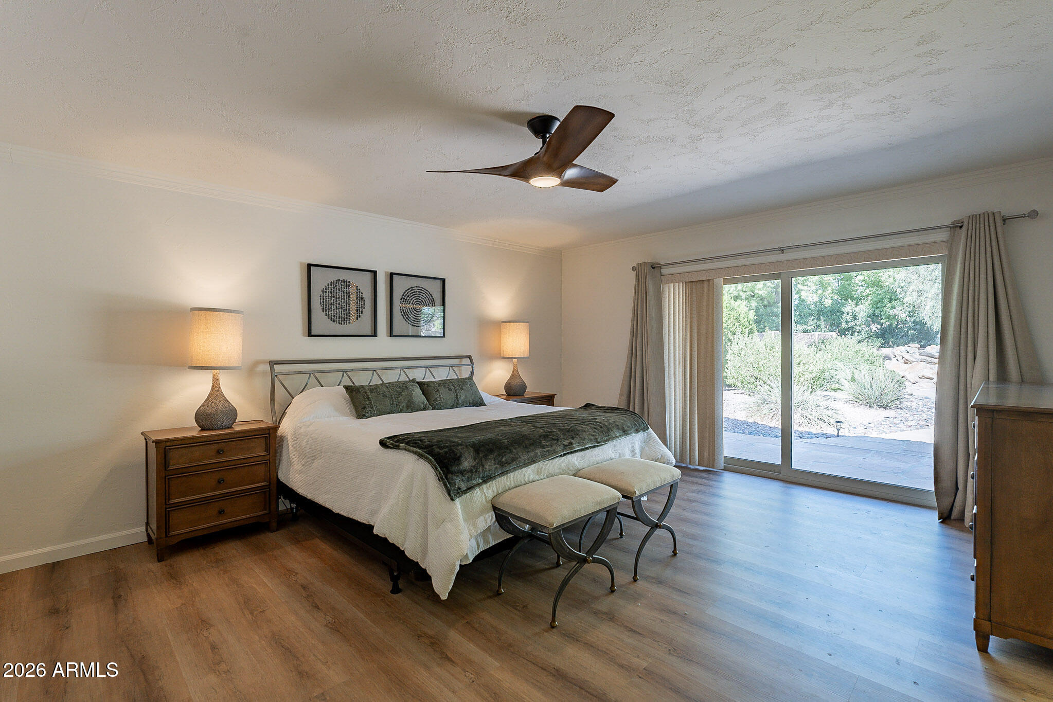 PARADISE VALLEY FOOTHILLS - Residential