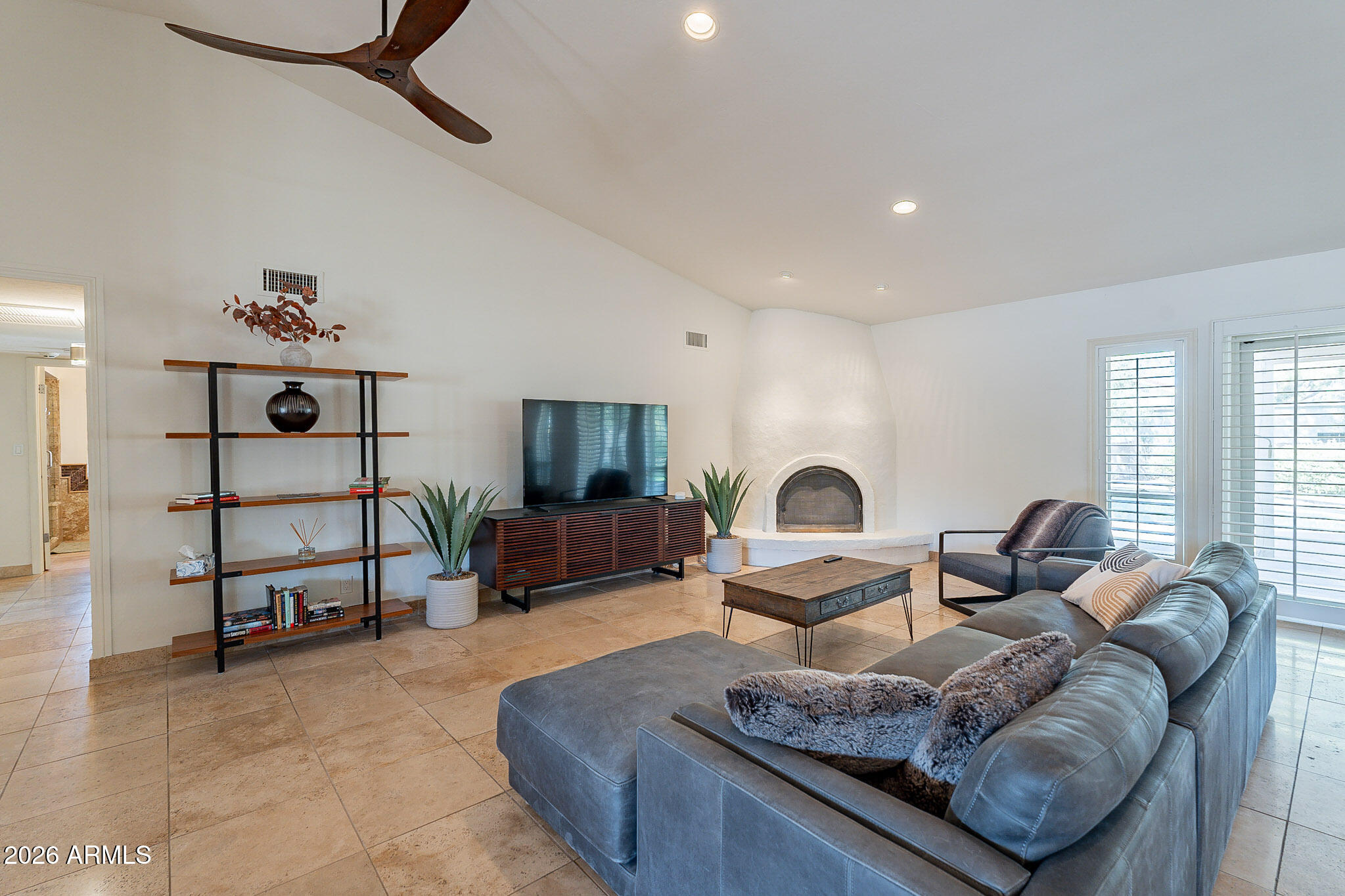 PARADISE VALLEY FOOTHILLS - Residential
