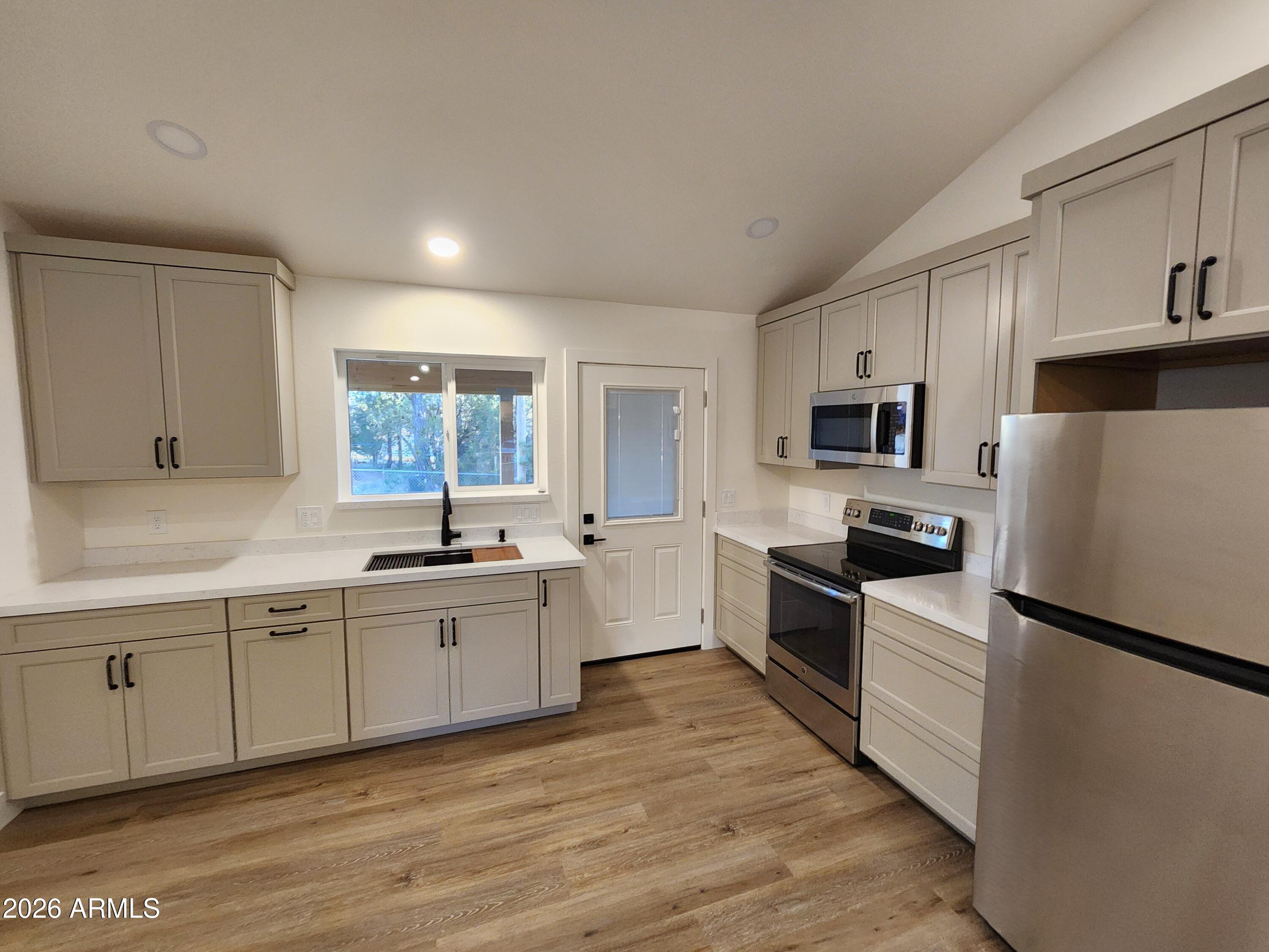Timberlake Pines - Residential