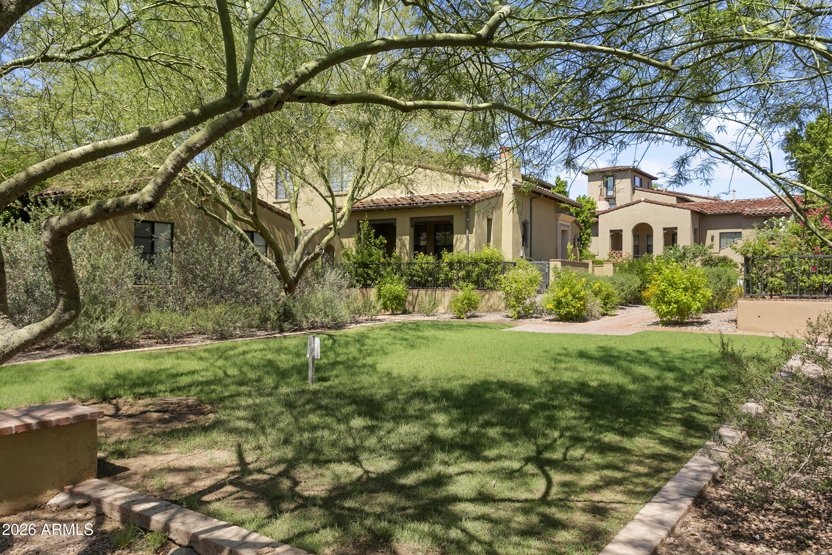 COURTYARDS AT DESERT PARK CONDOMINIUM - Residential Lease