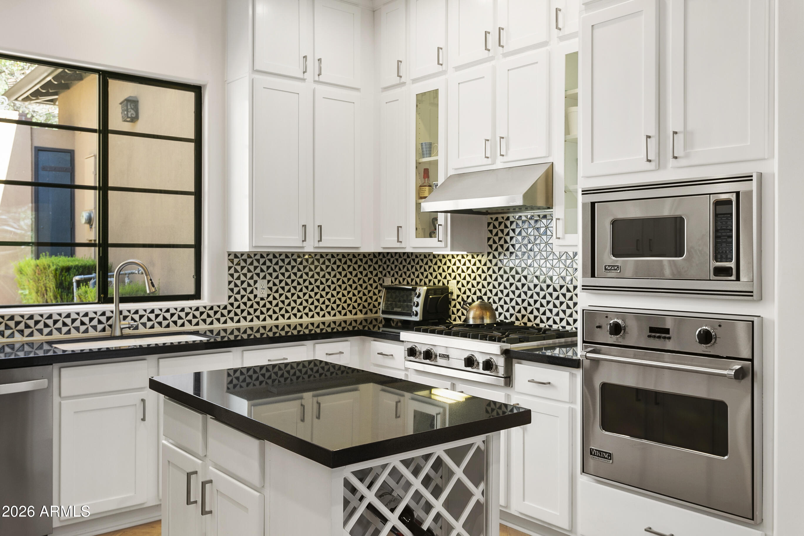 COURTYARDS AT DESERT PARK CONDOMINIUM - Residential Lease