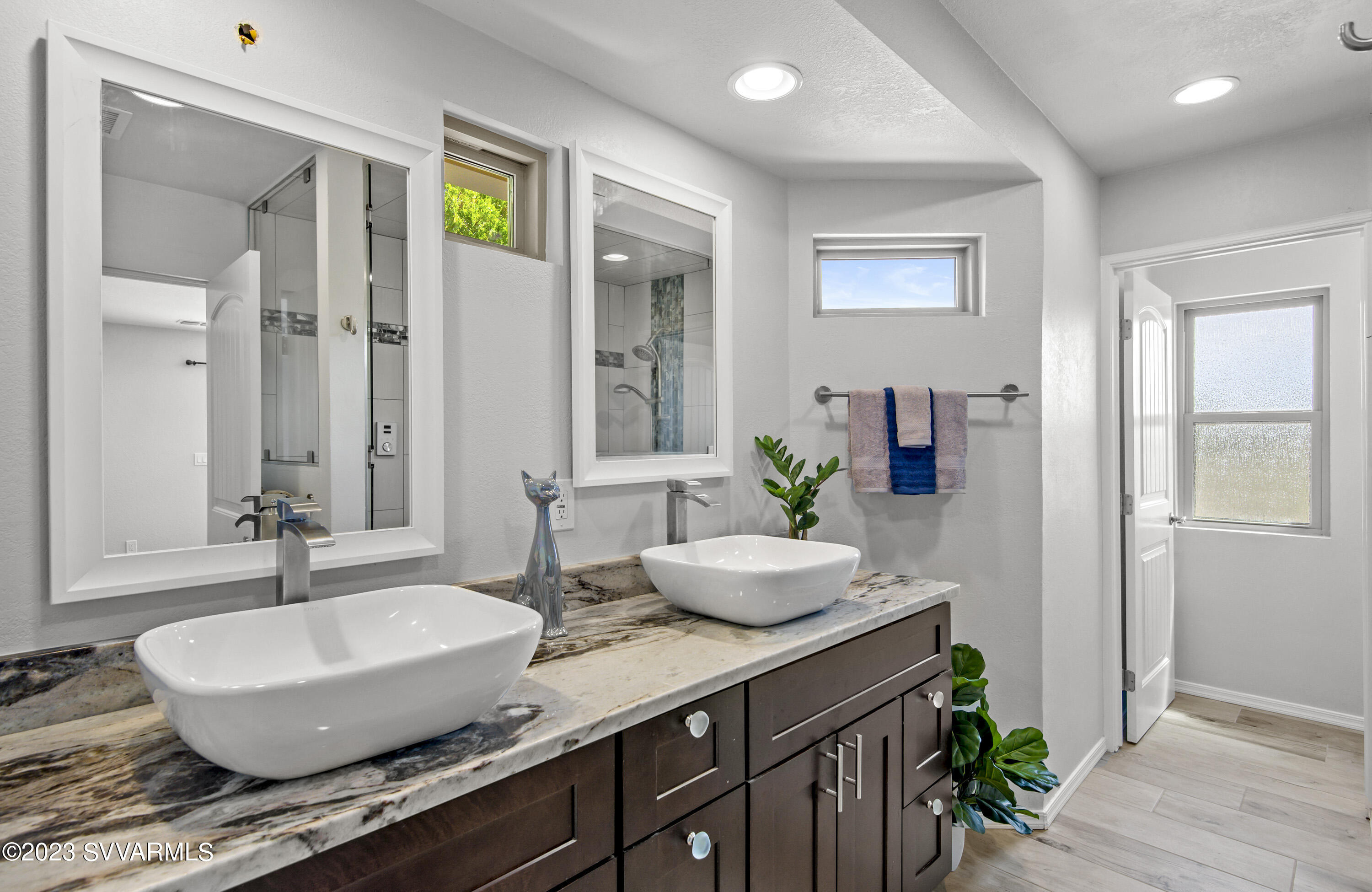 RED ROCK COVE WEST - Residential