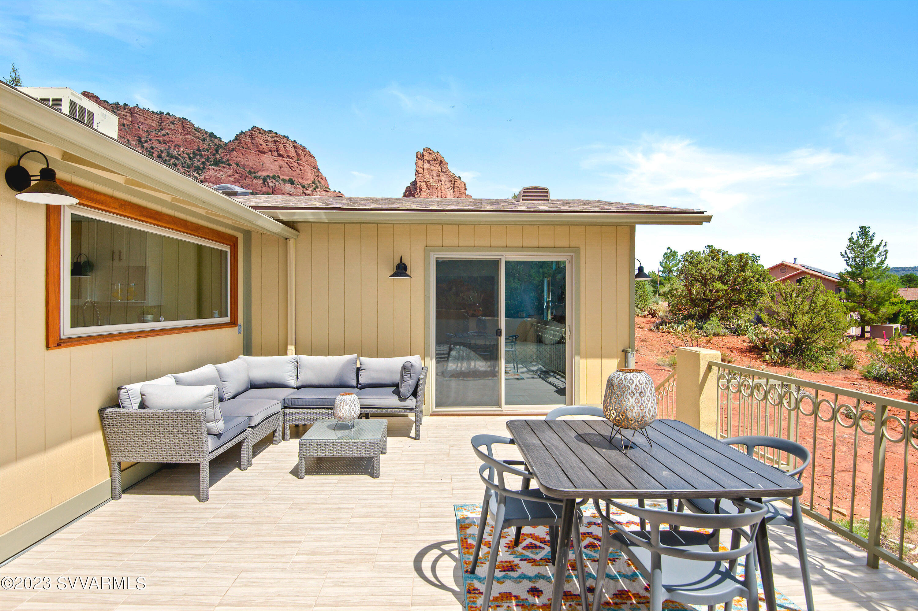 RED ROCK COVE WEST - Residential