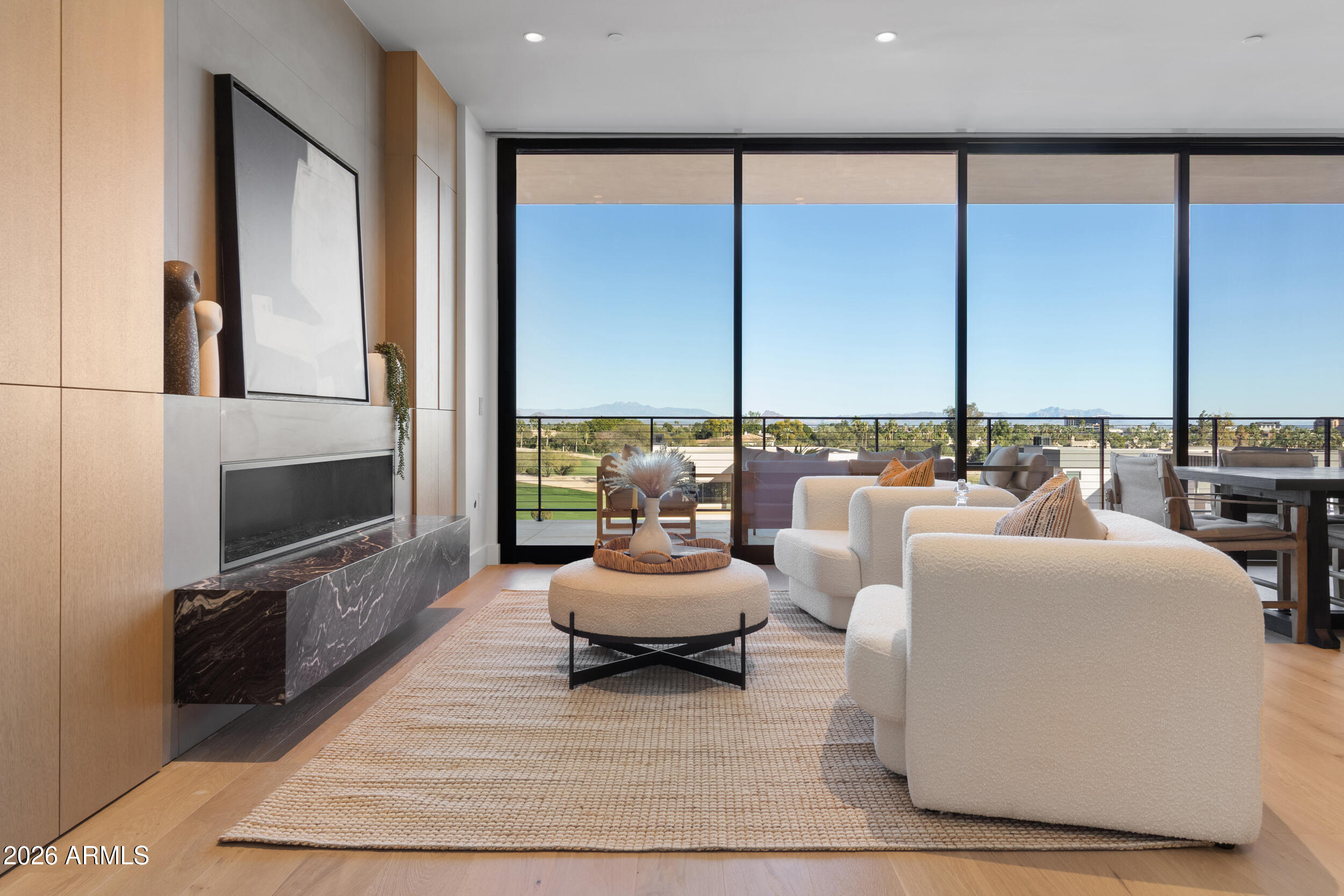 ASCENT AT THE PHOENICIAN CAMELBACK RESIDENCES COND - Residential