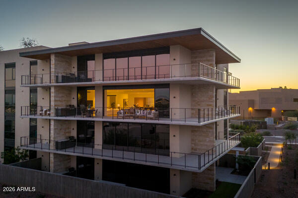 ASCENT AT THE PHOENICIAN CAMELBACK RESIDENCES COND - Residential
