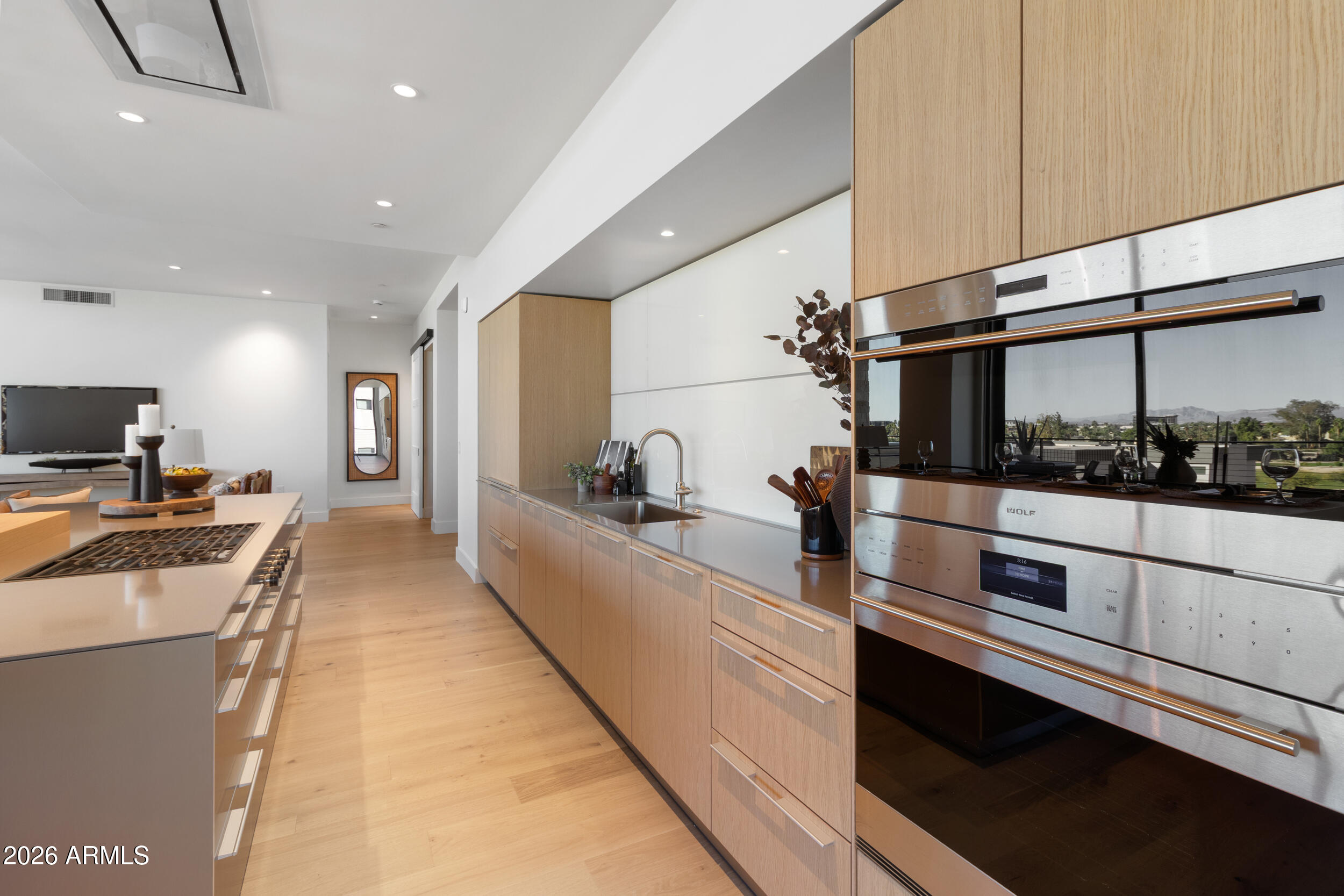 ASCENT AT THE PHOENICIAN CAMELBACK RESIDENCES COND - Residential