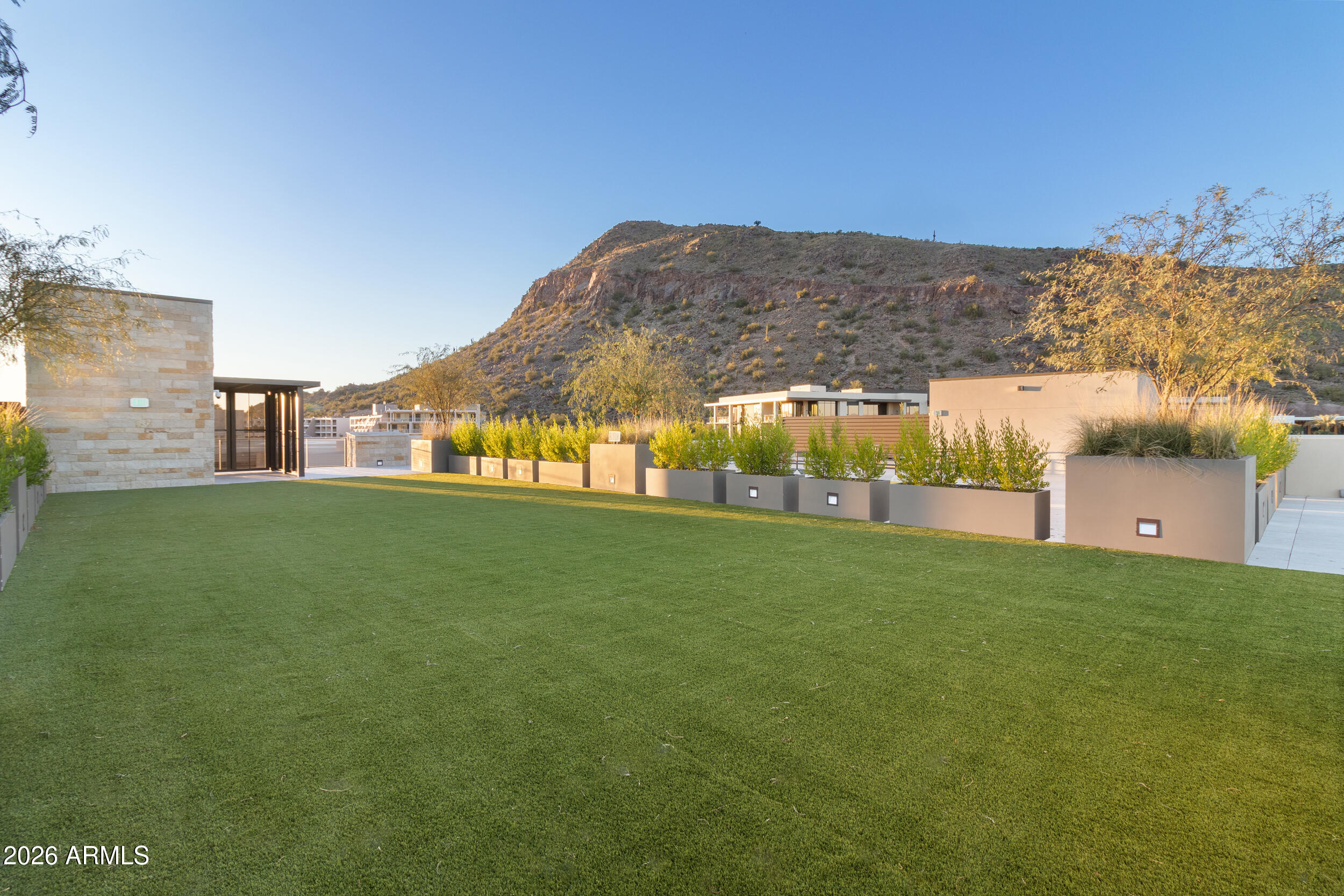 ASCENT AT THE PHOENICIAN CAMELBACK RESIDENCES COND - Residential