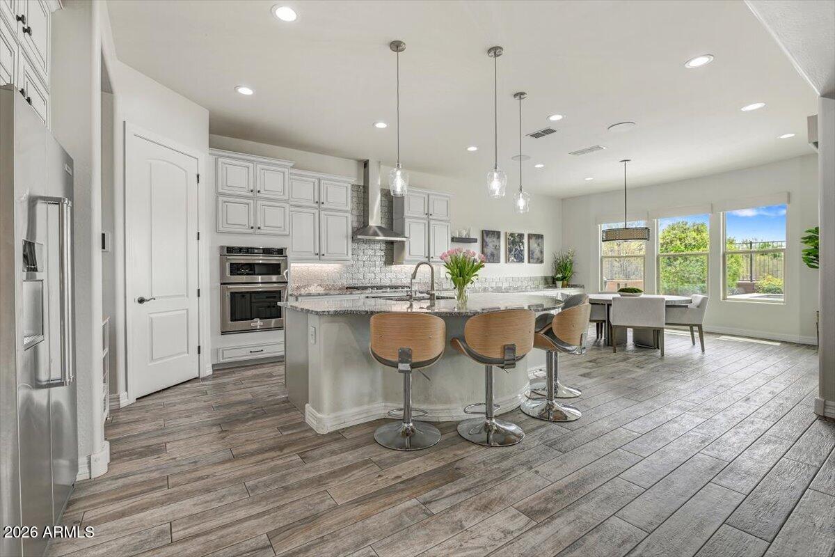 LONE MOUNTAIN - Residential