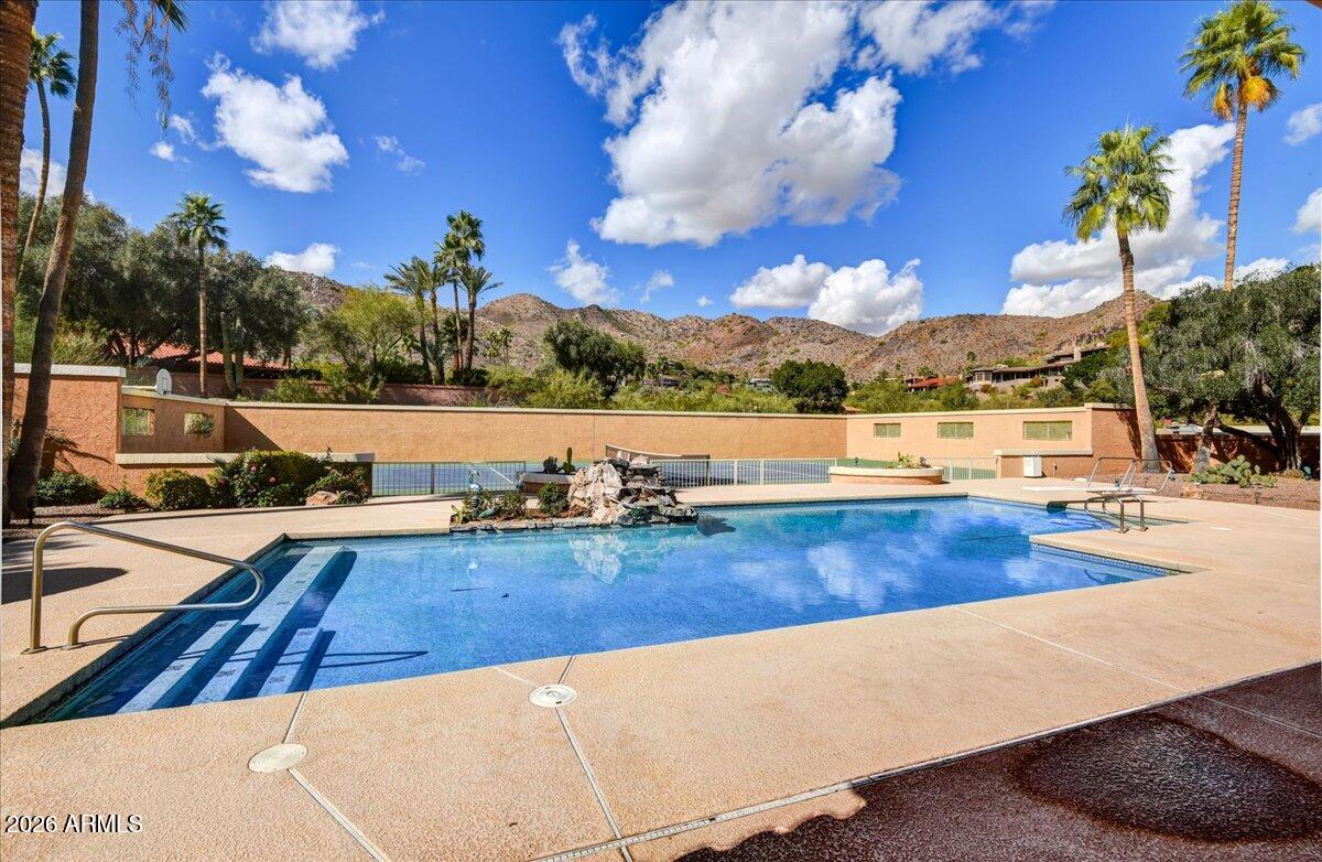 TATUM CANYON - Residential
