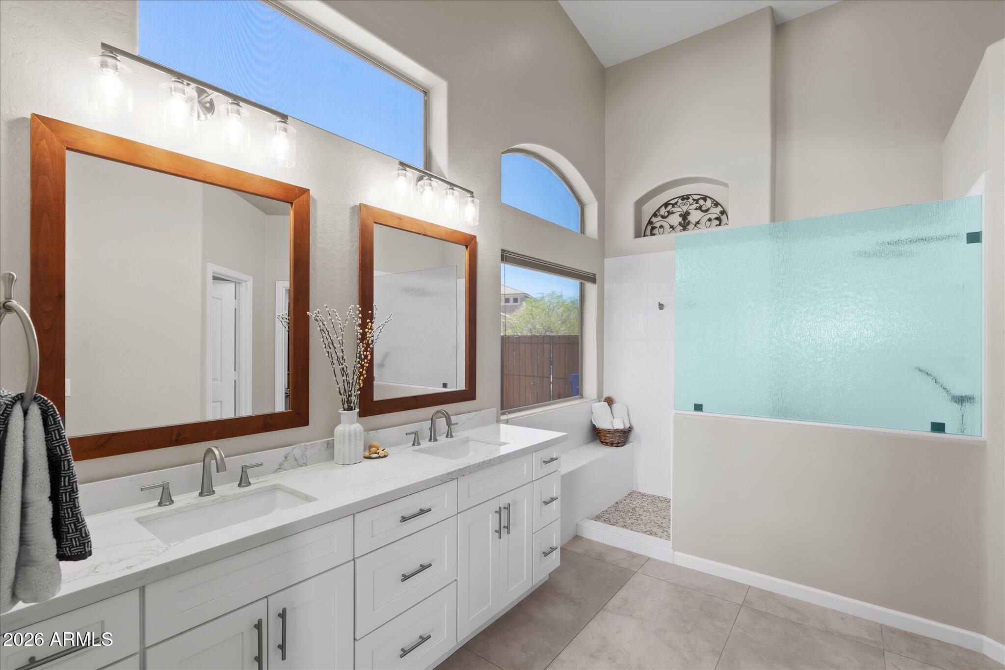 COLINA DEL NORTE - Residential