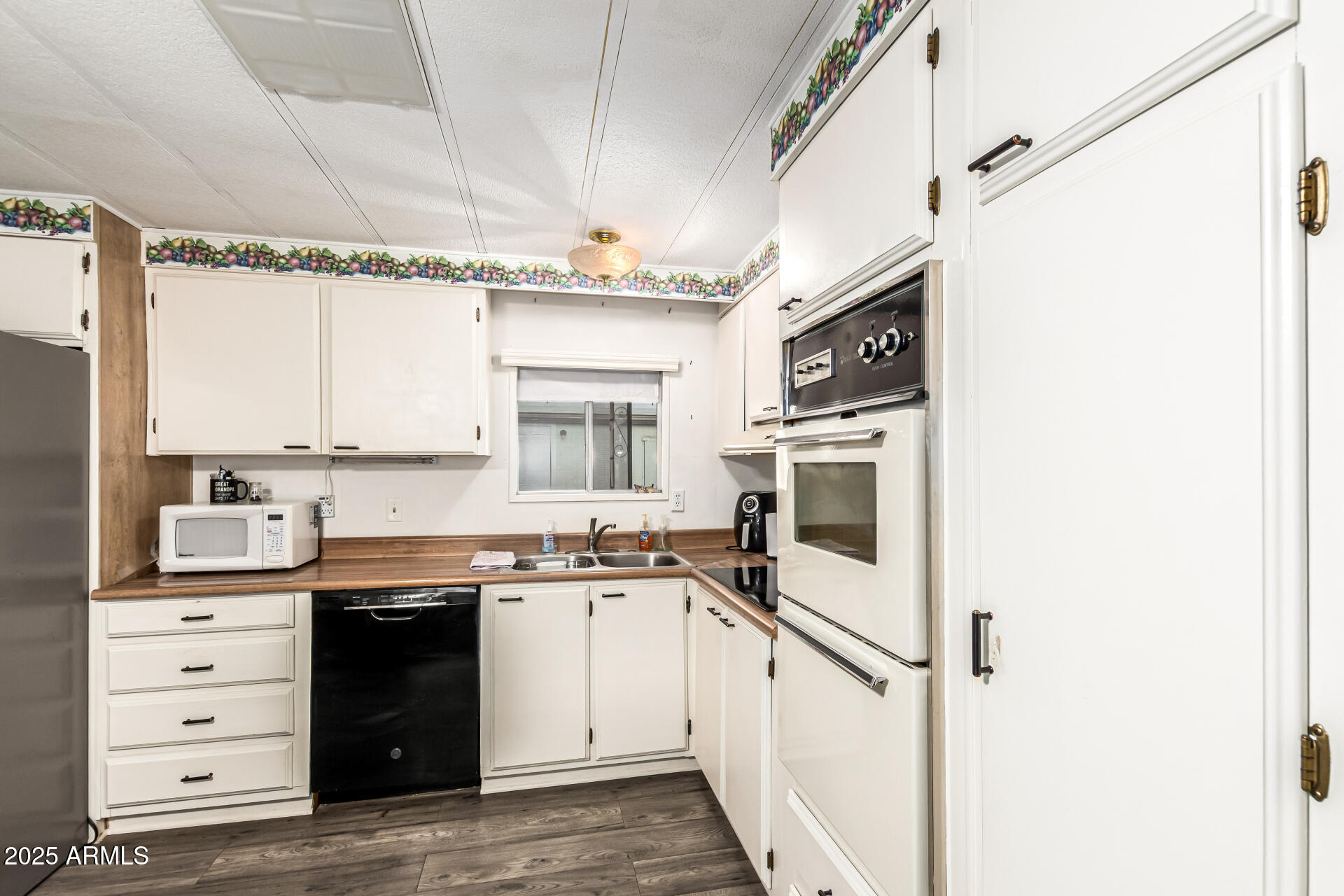 Citrus Gardens - Residential