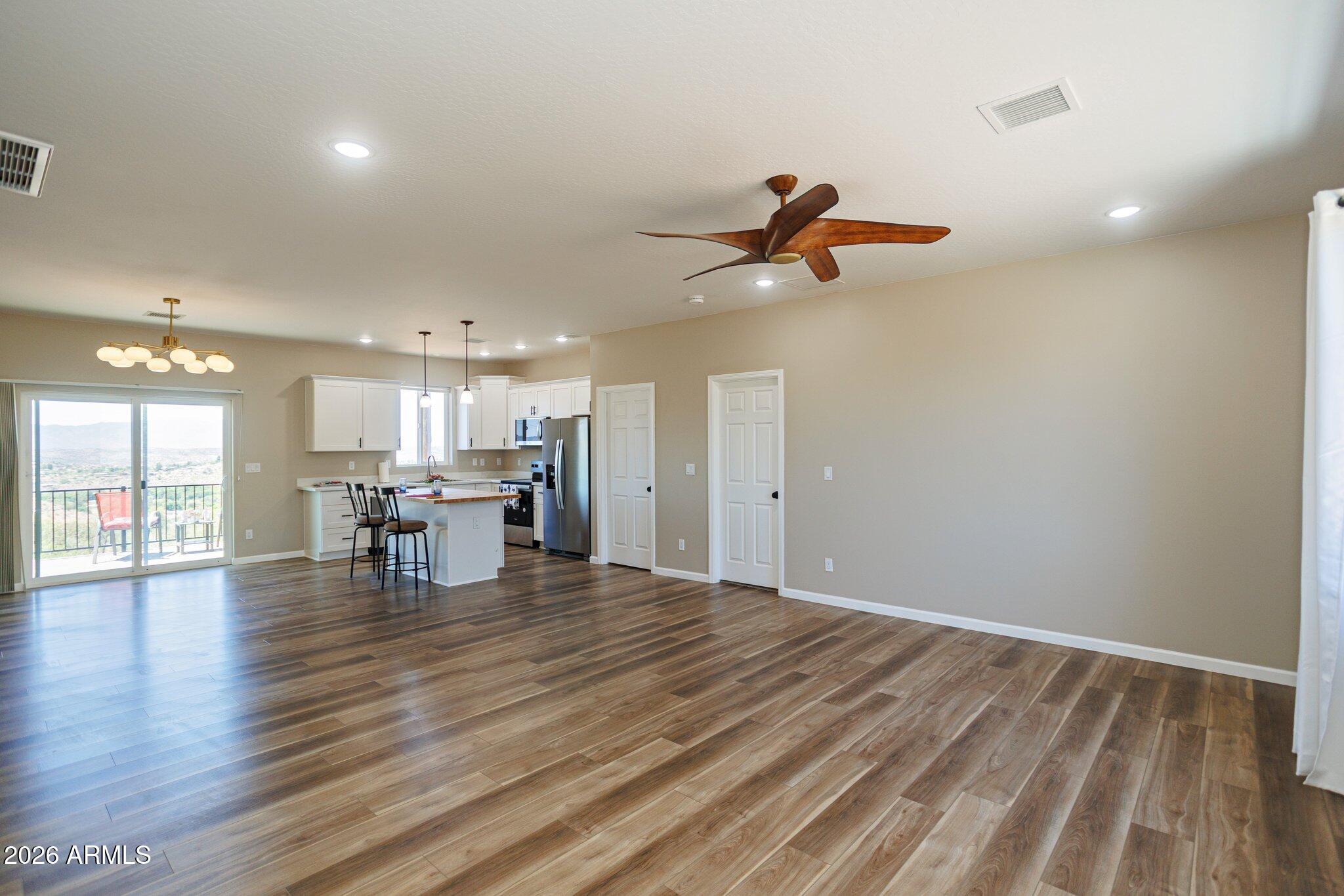WICKIUP MESA UNIT 3 - Residential