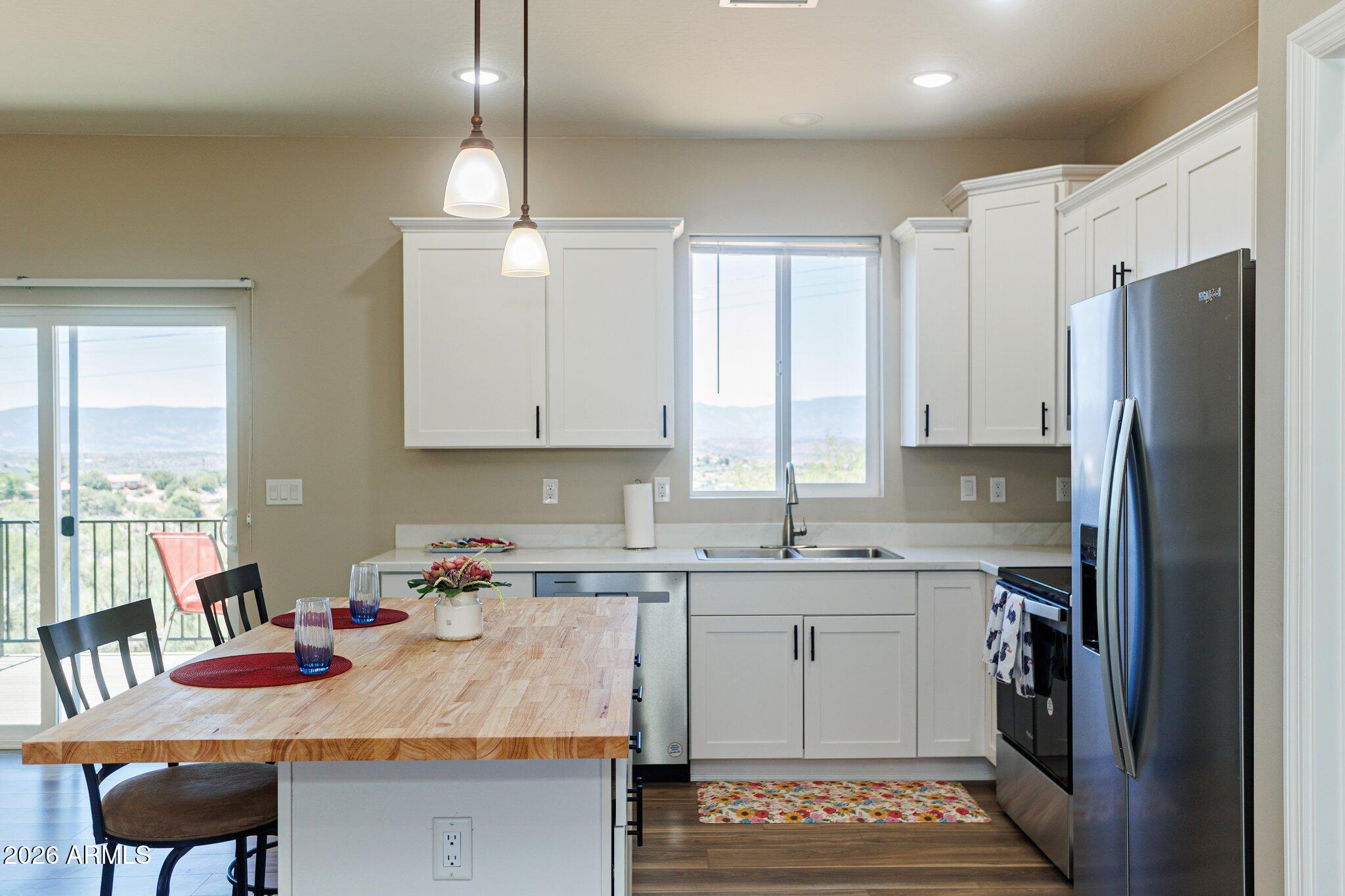 WICKIUP MESA UNIT 3 - Residential