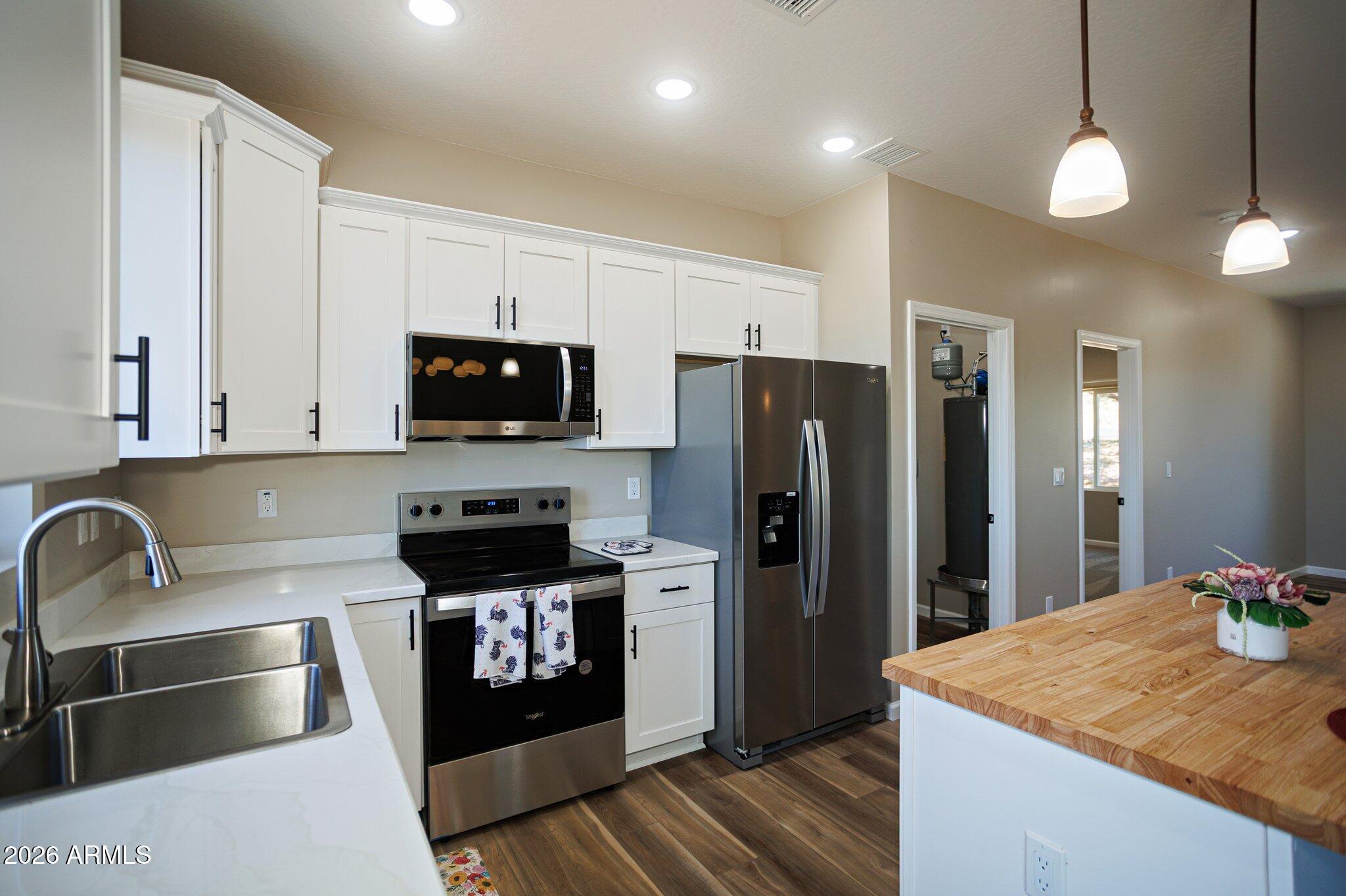 WICKIUP MESA UNIT 3 - Residential