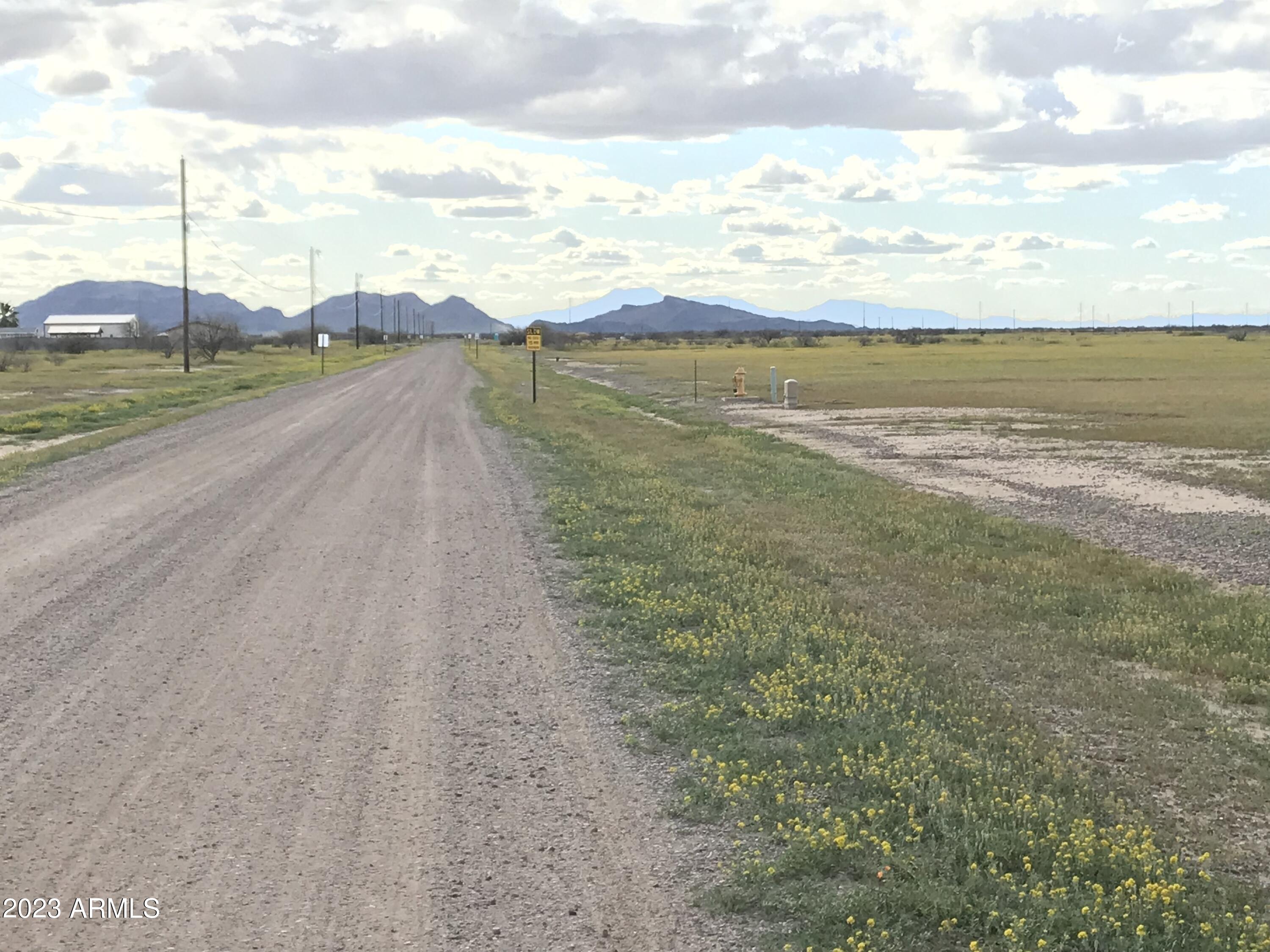 SUNLAND RANCHES - Land