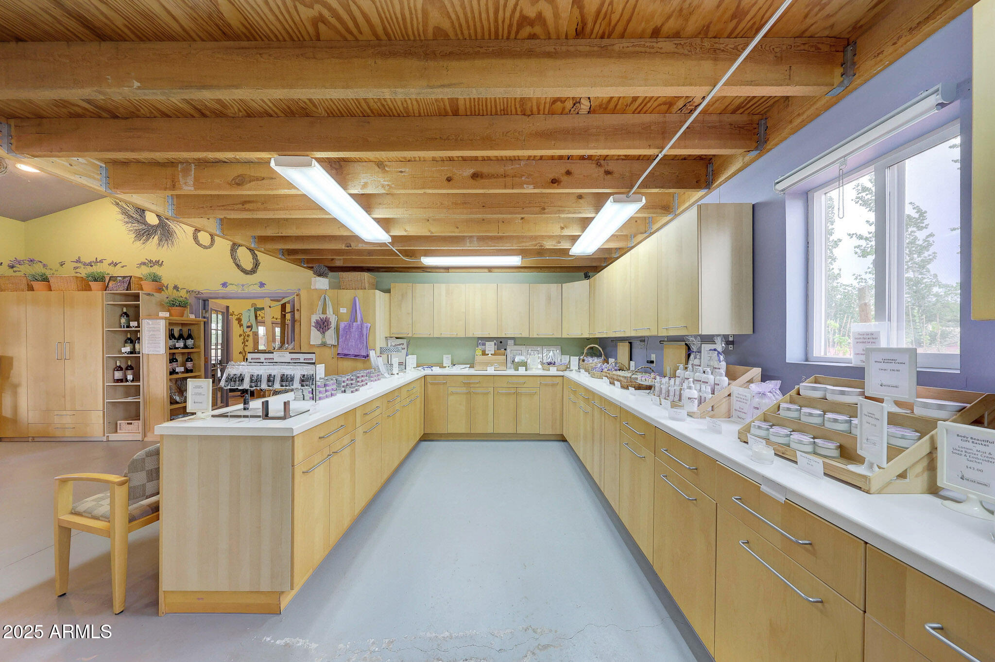 RANCHO ALEGRE - Commercial Sale