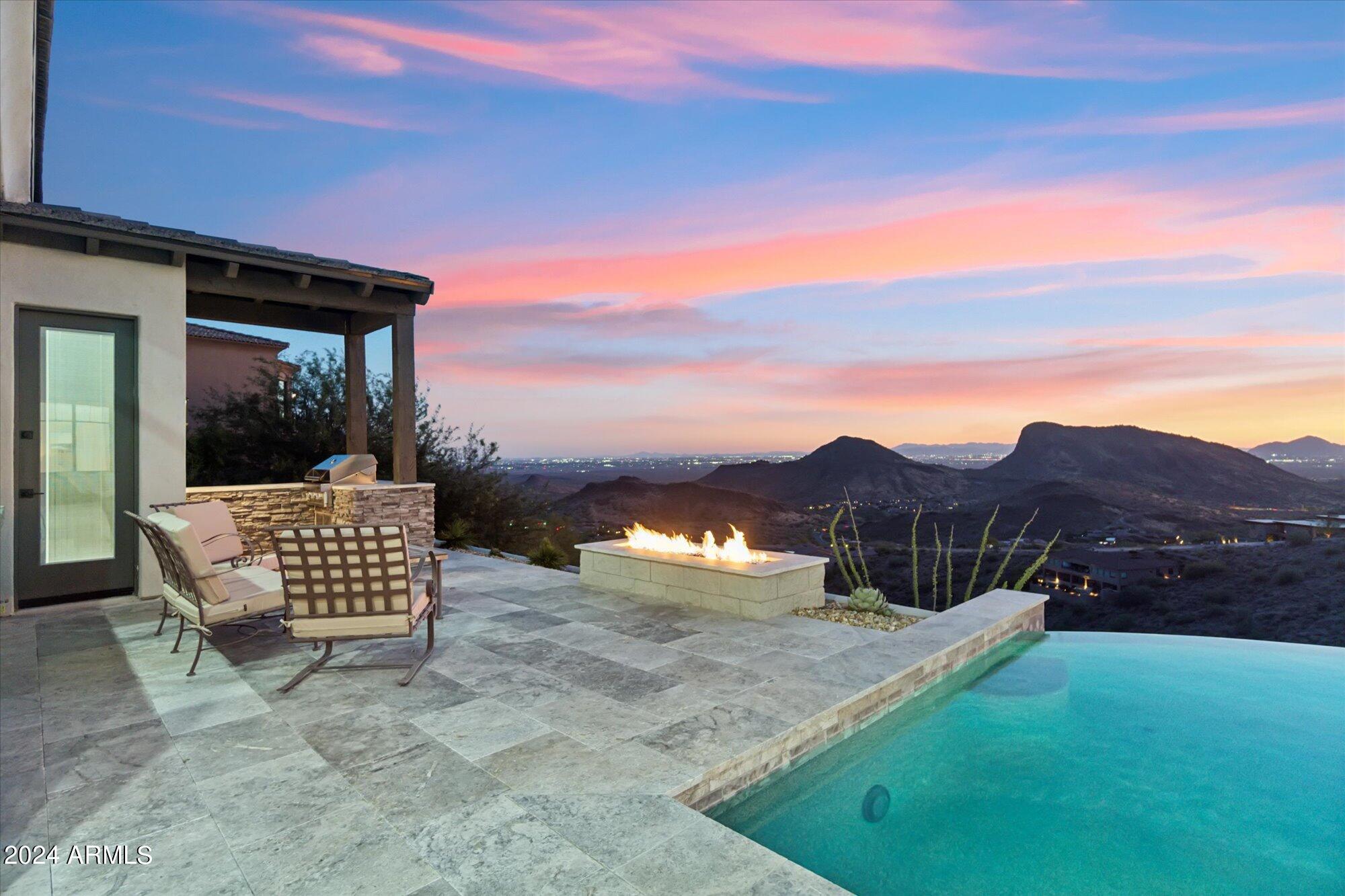 CRESTVIEW AT FOUNTAIN HILLS - Residential