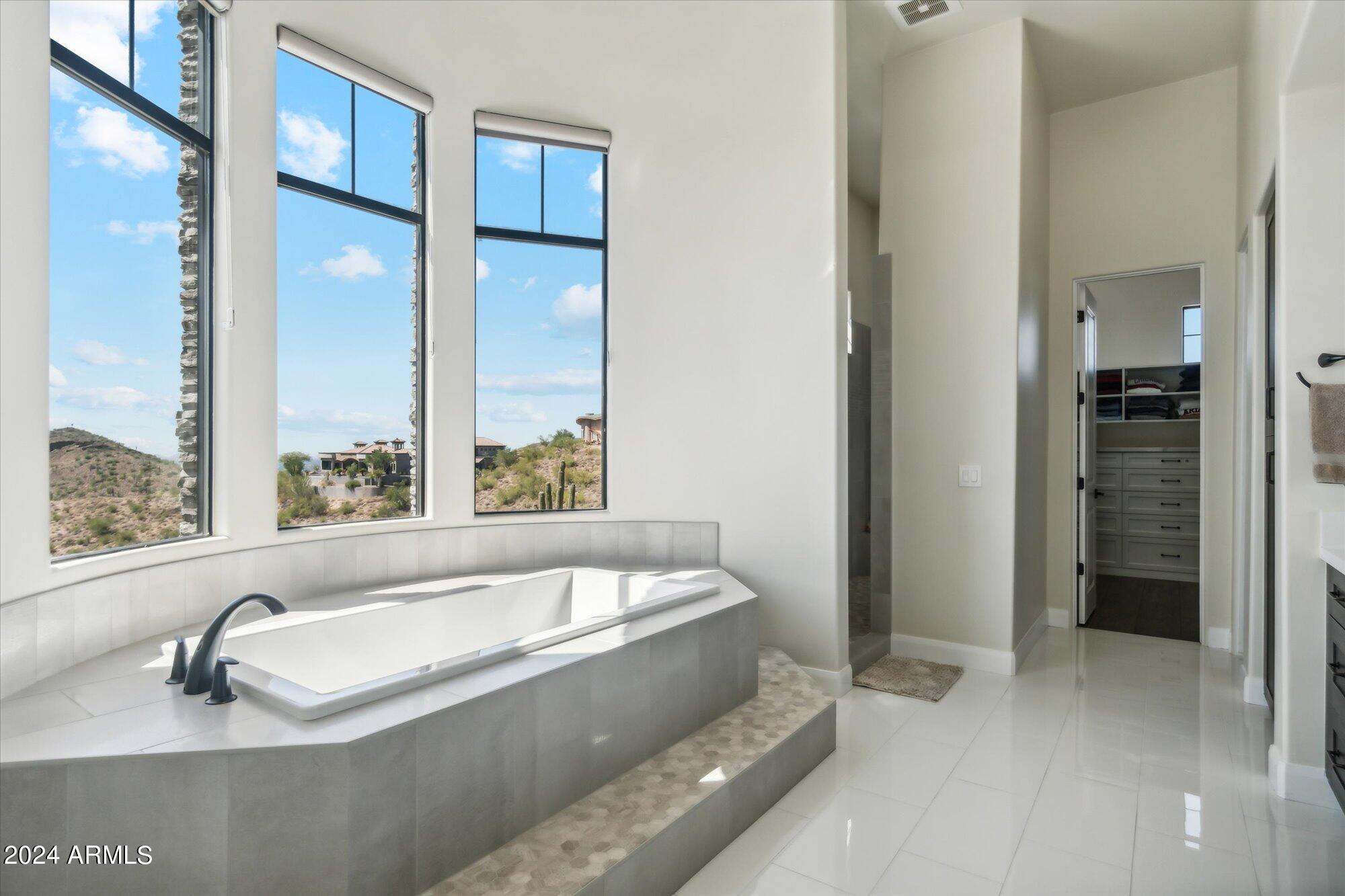 CRESTVIEW AT FOUNTAIN HILLS - Residential