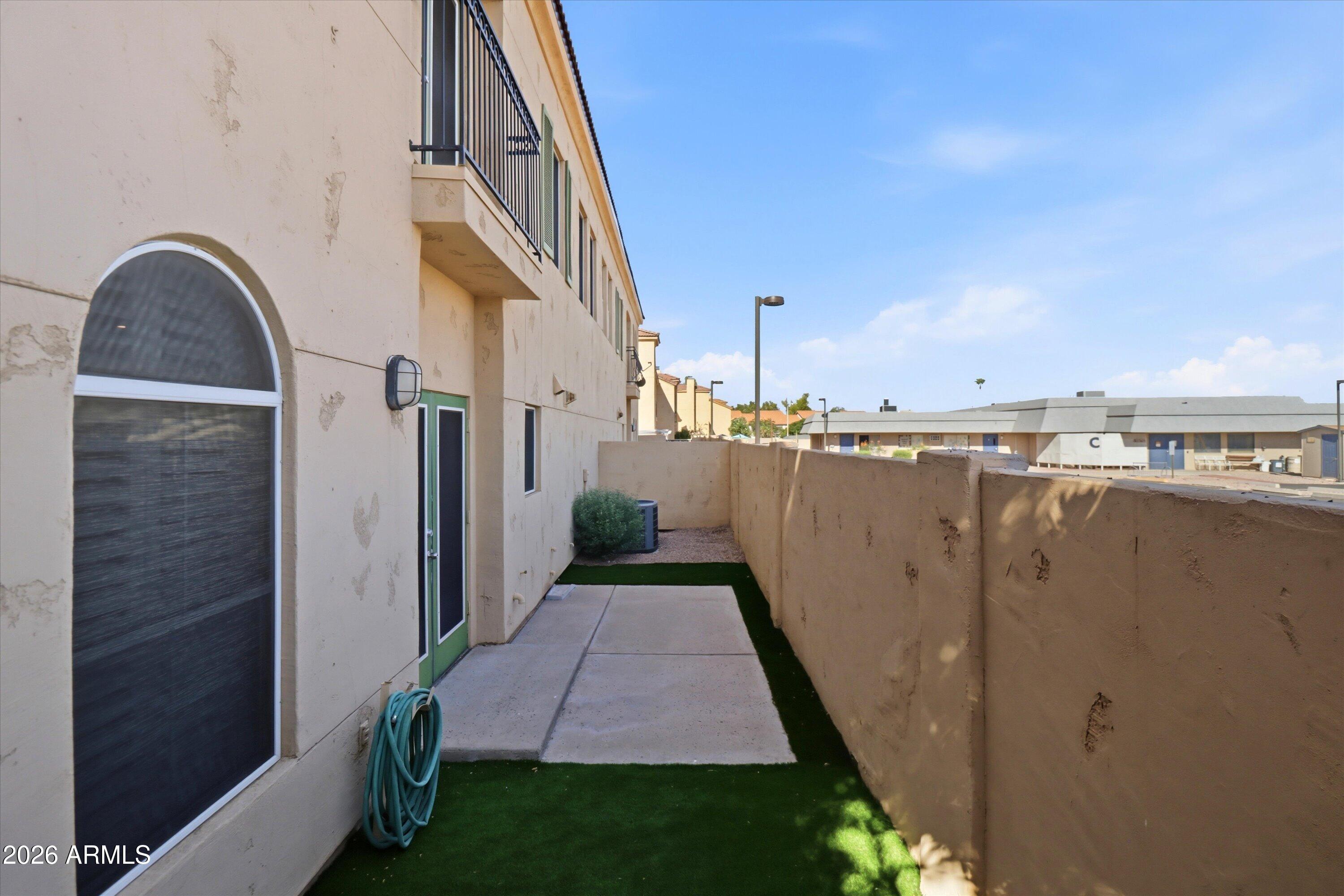 TUSCANY COURTS CONDOMINIUM REPLAT - Residential