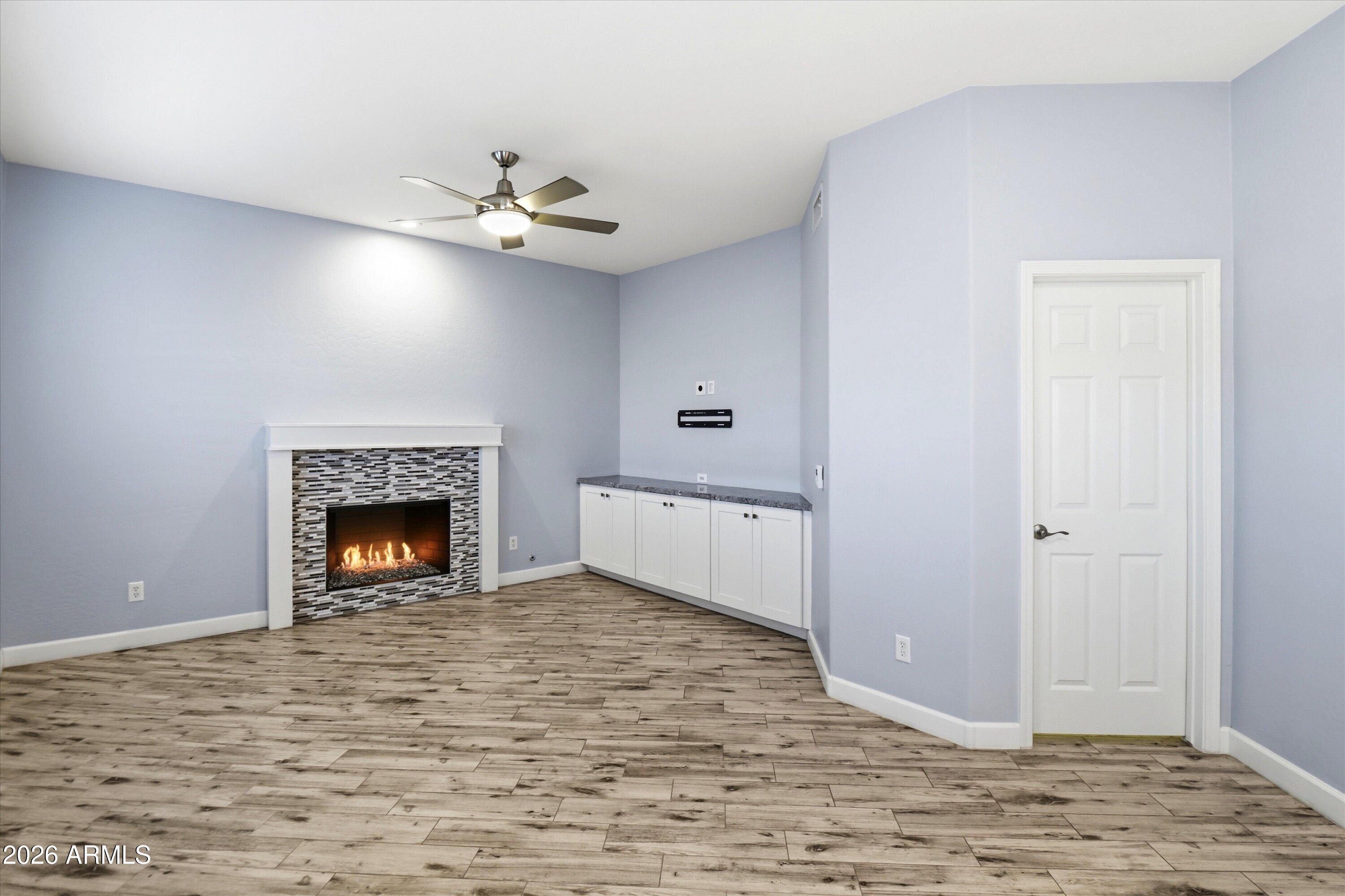 TUSCANY COURTS CONDOMINIUM REPLAT - Residential