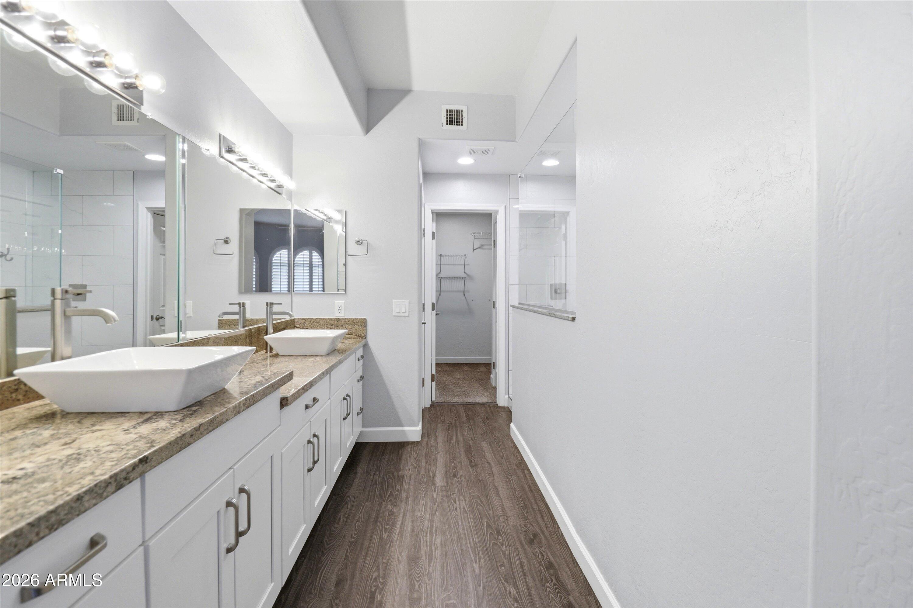 TUSCANY COURTS CONDOMINIUM REPLAT - Residential