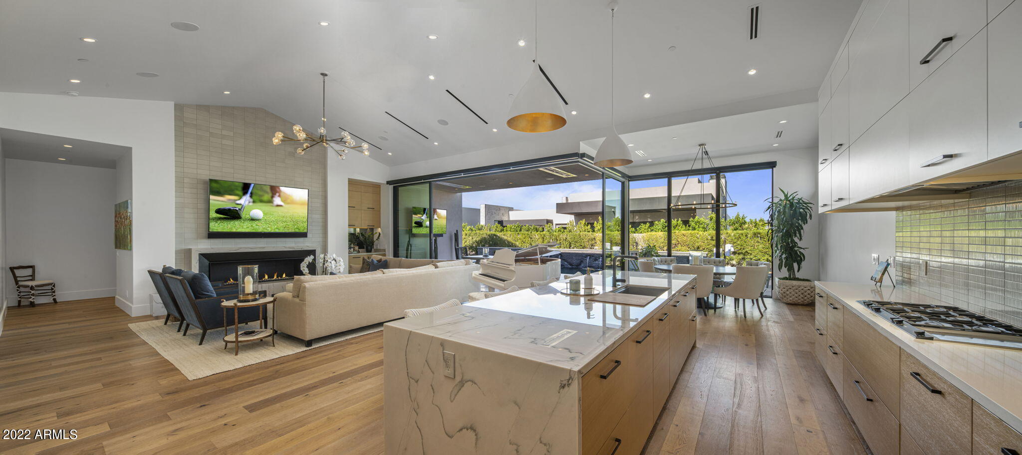 RITZ-CARLTON PARCEL B - Residential