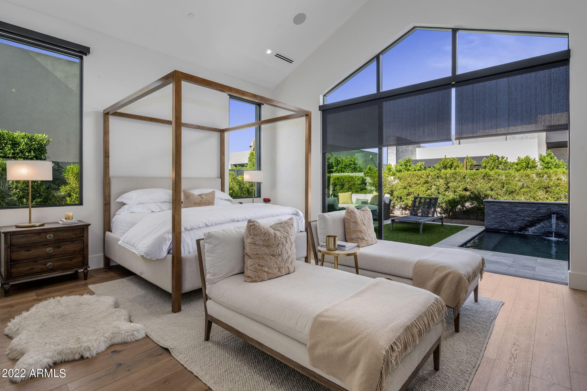 RITZ-CARLTON PARCEL B - Residential