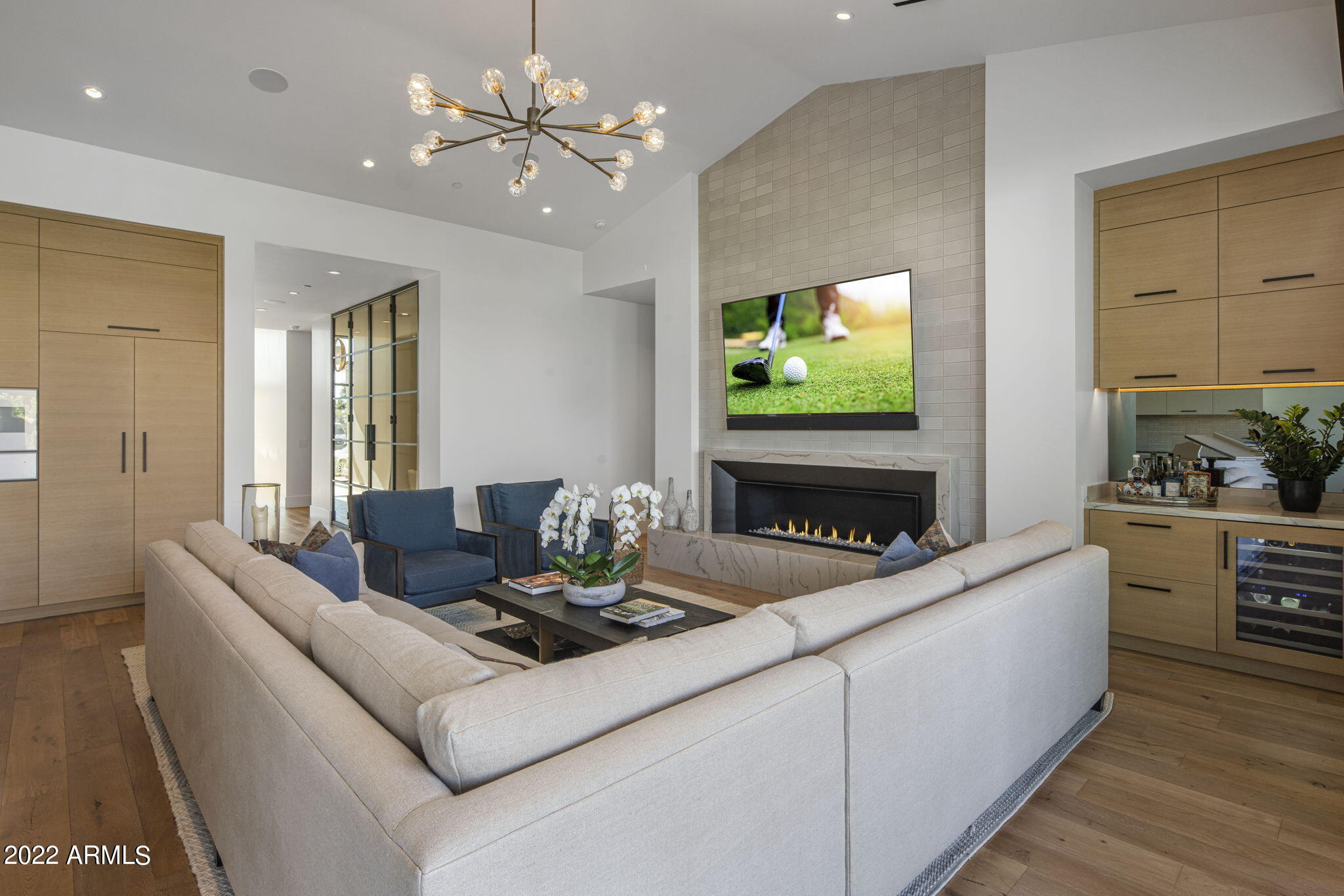 RITZ-CARLTON PARCEL B - Residential